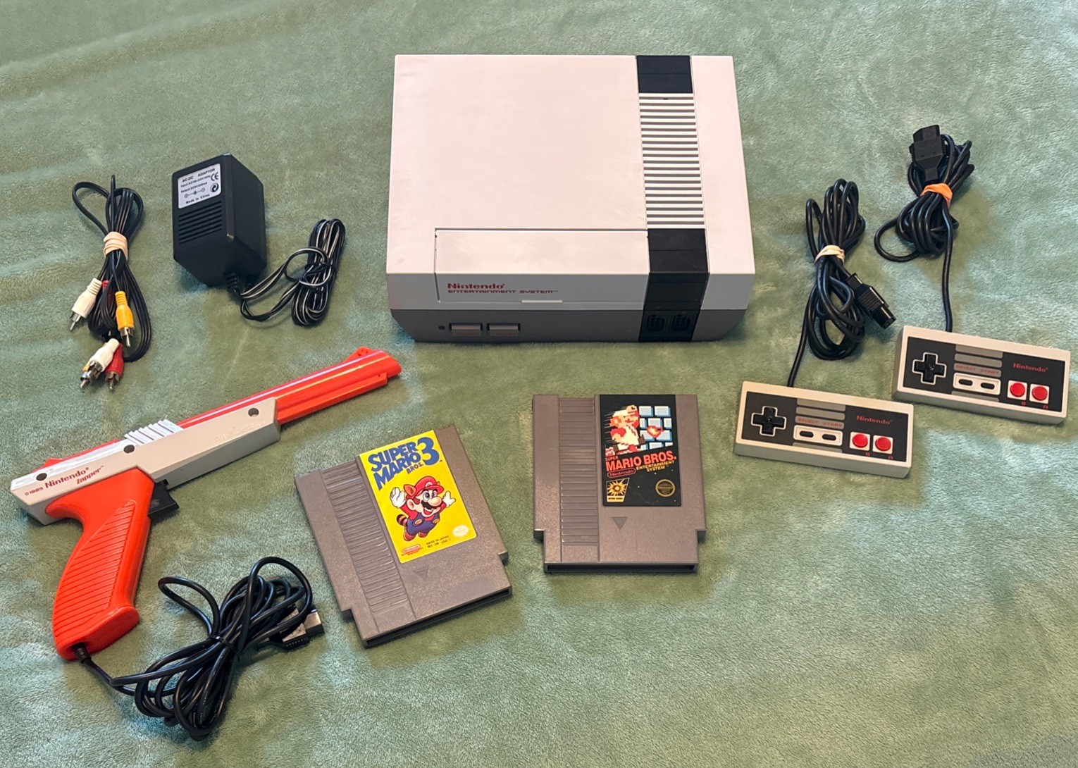 NINTENDO NES Console W/ Games Super Mario 1 & 3 Polished & Adjusted OEM PIN.