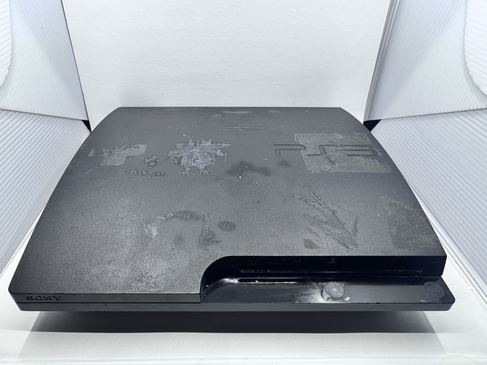 Sony PlayStation 3 Slim 160GB Console (For Parts, Powers On Then Off)