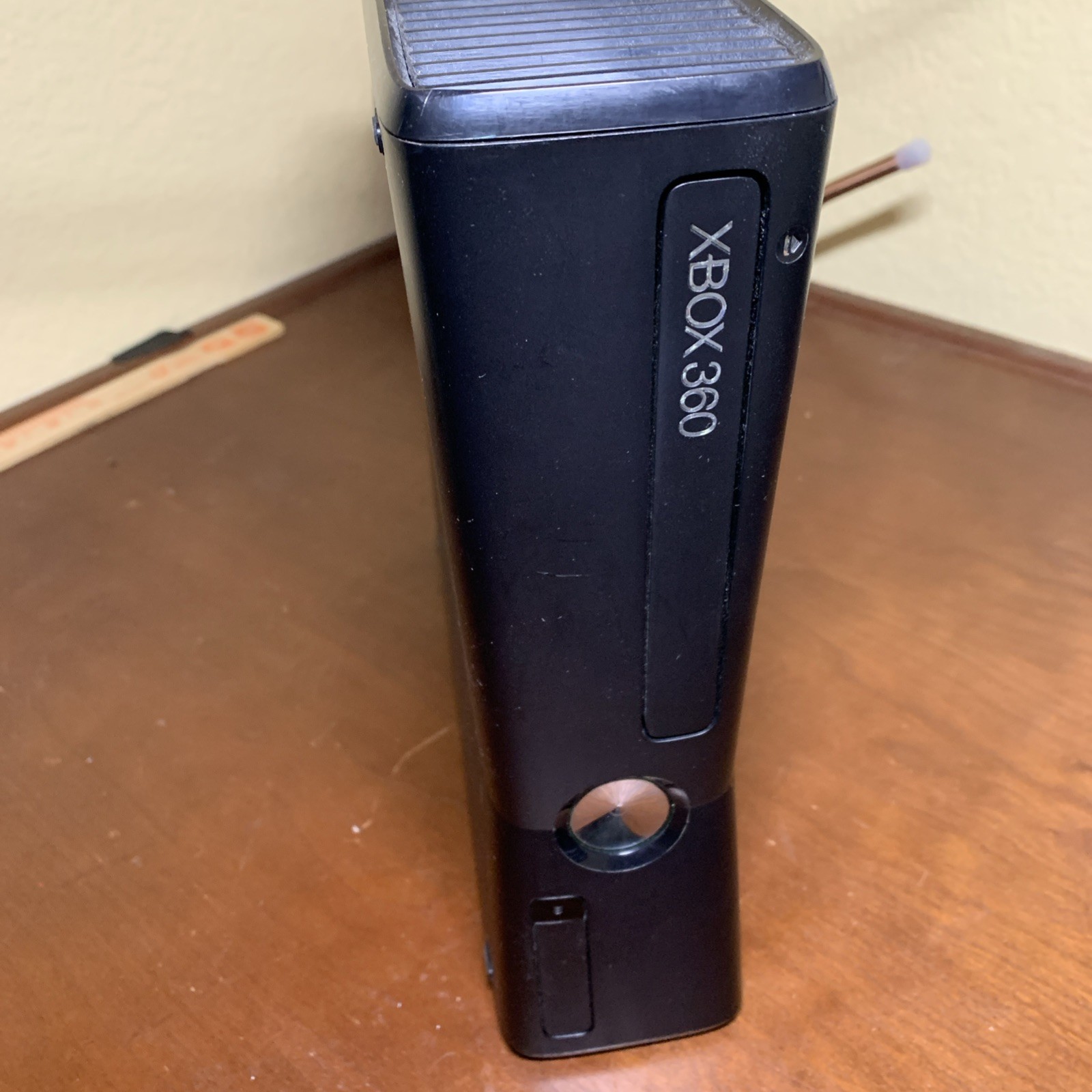 Microsoft Xbox 360 Black Gaming Console 2 Controllers Sonic Generations Included