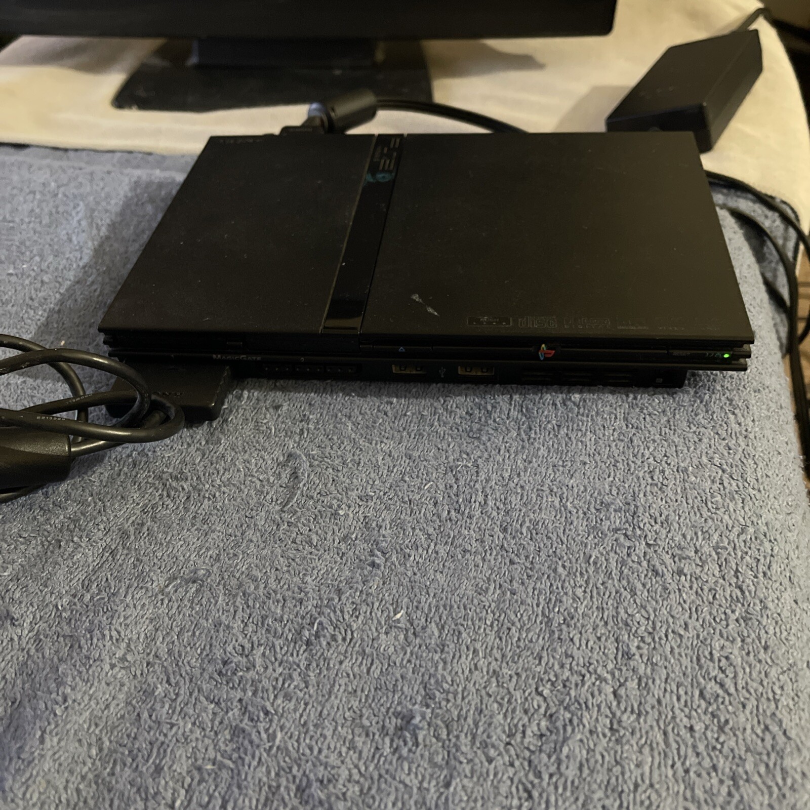 Sony PlayStation 2 Slim Console (SCPH-70012) Cords Controller Memory Card & HDD