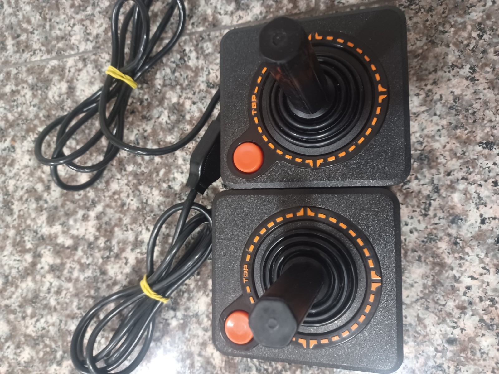 Atari 2600 System Cleaned, Tested, And Working 100% 6 Games & 2 CX-40 Joysticks