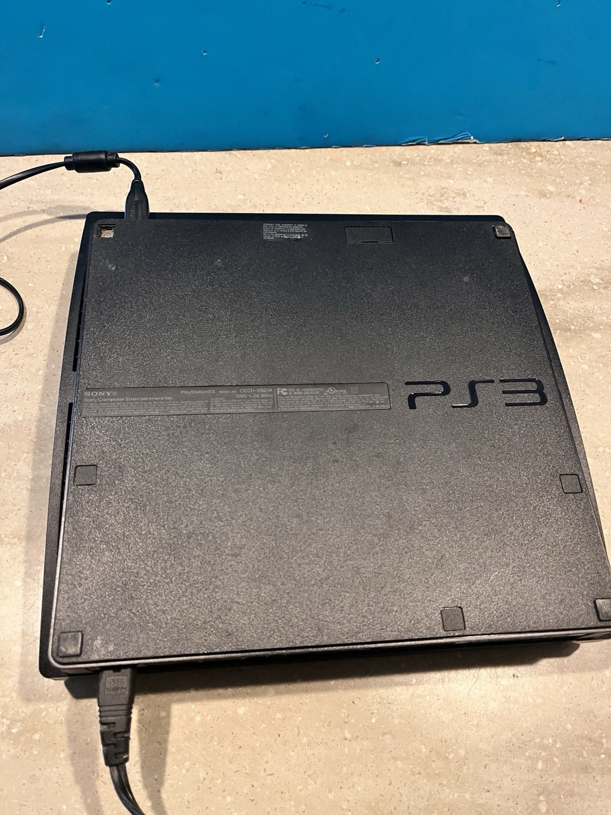 Bundle Sony PlayStation 3 Slim 160GB Console – Black + 7 games And Controller