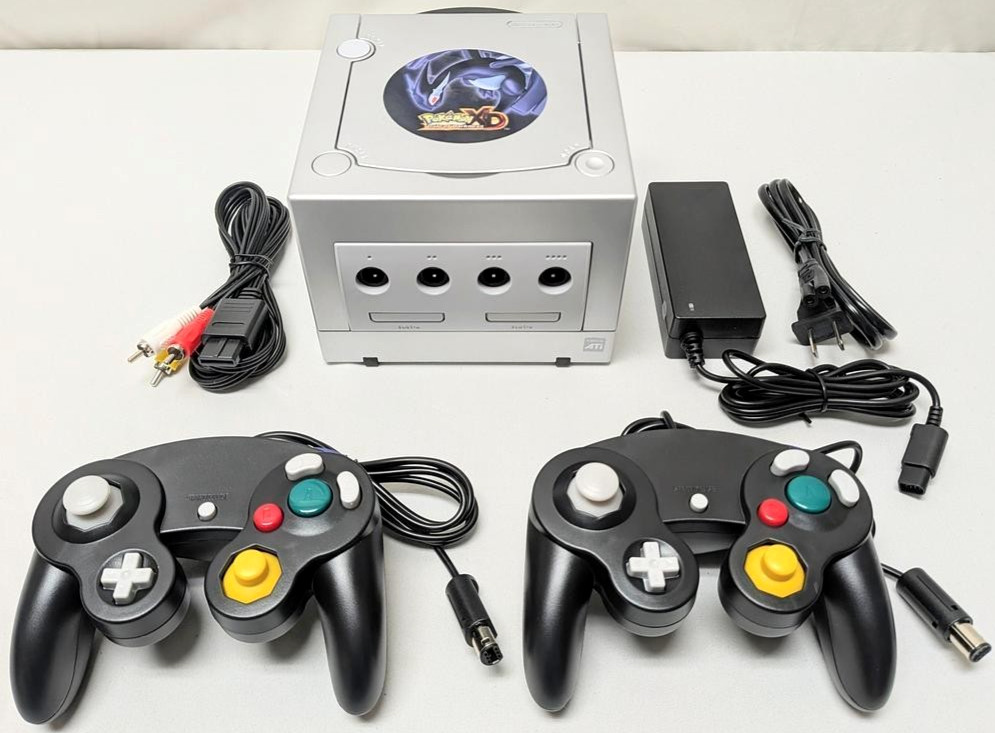 Nintendo GameCube POKEMON XD GALE OF DARKNESS Silver DOL-101 Console System NGC