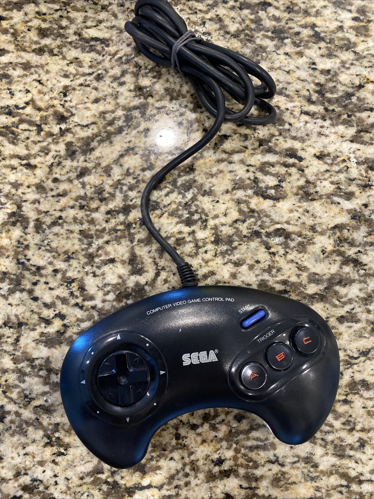 Sega Genesis CDX Black Console Mk-4121 W/ controller, power cord and av cable
