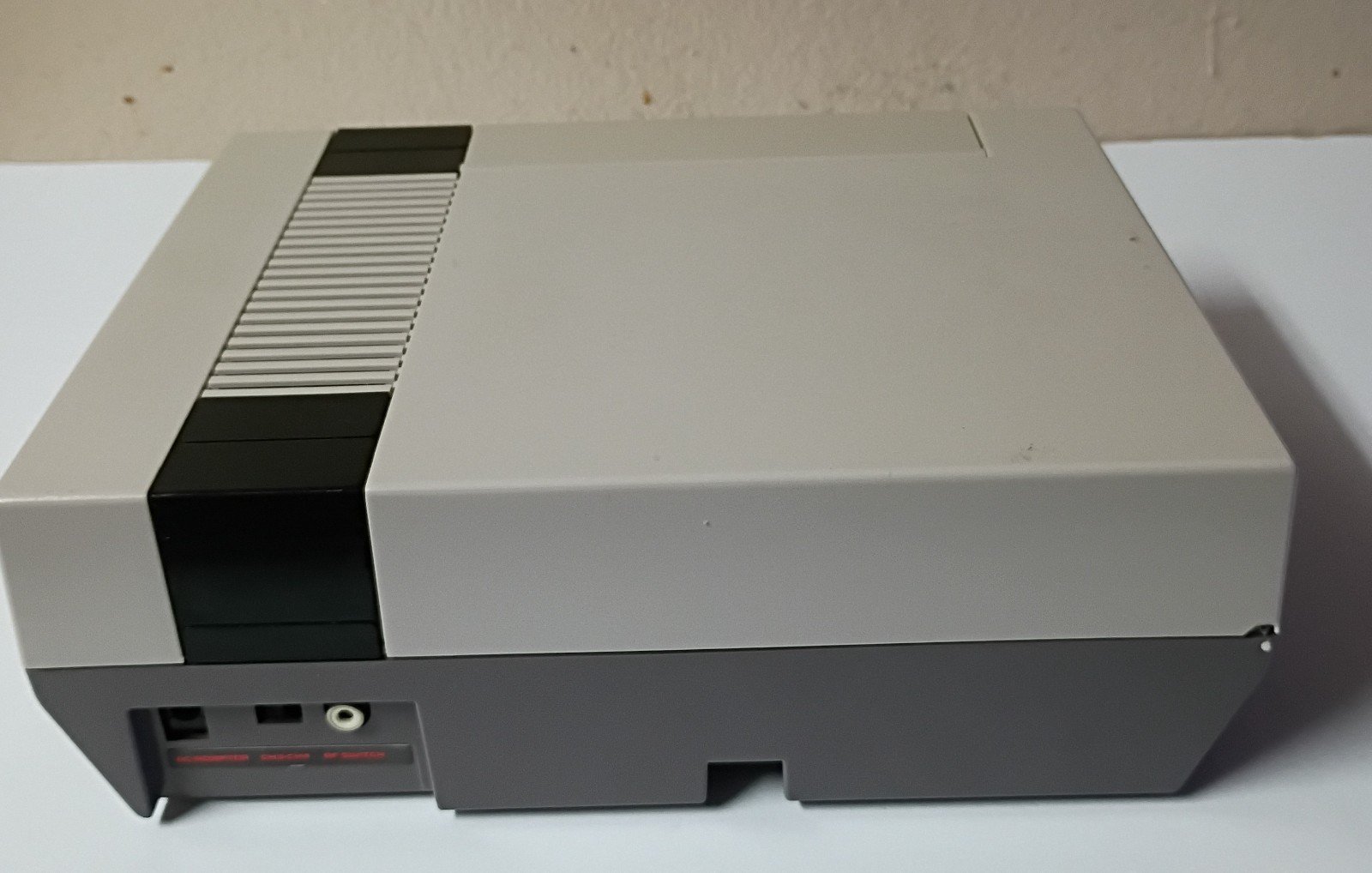 Nintendo NES with Control AV Cable power cord Ninja Turtles game, tested working