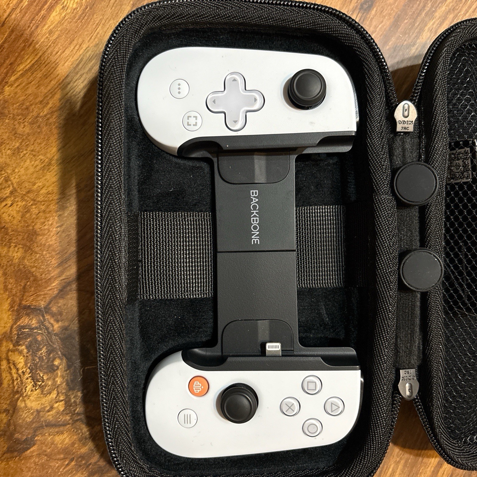 Backbone One PlayStation Edition Lightning Mobile With case