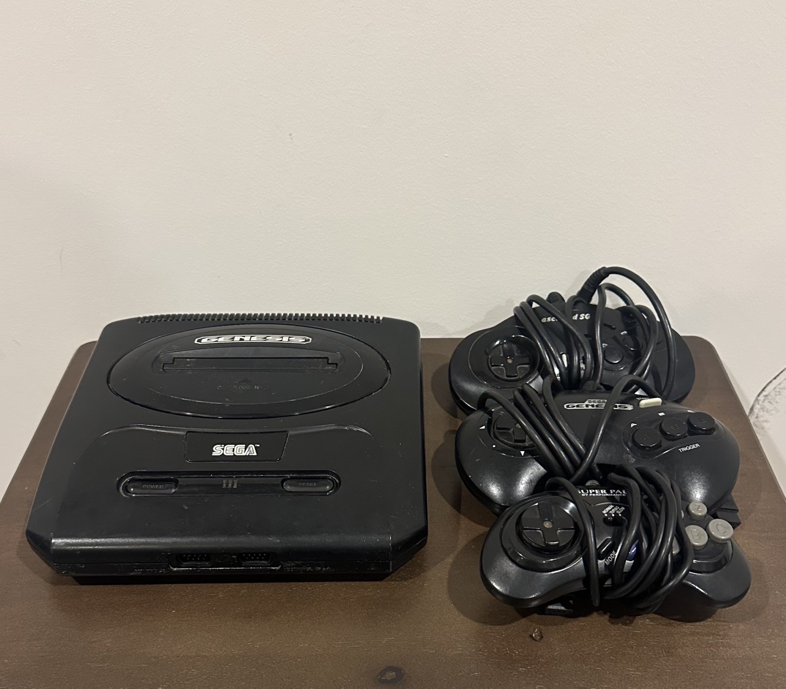 Sega Genesis Model 2 Console Bundle – Tested & Working – 3 Controller No Cables