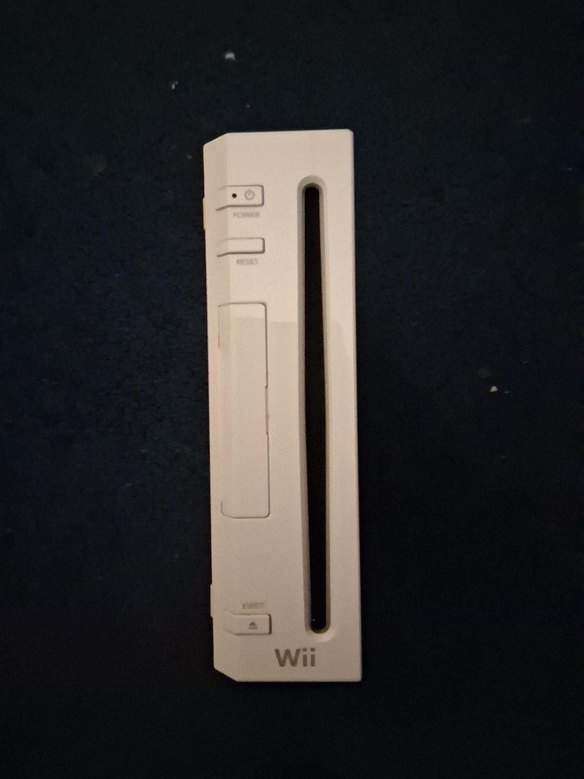 Nintendo Wii Console – White Used. With AV cable, power, and sensor bar