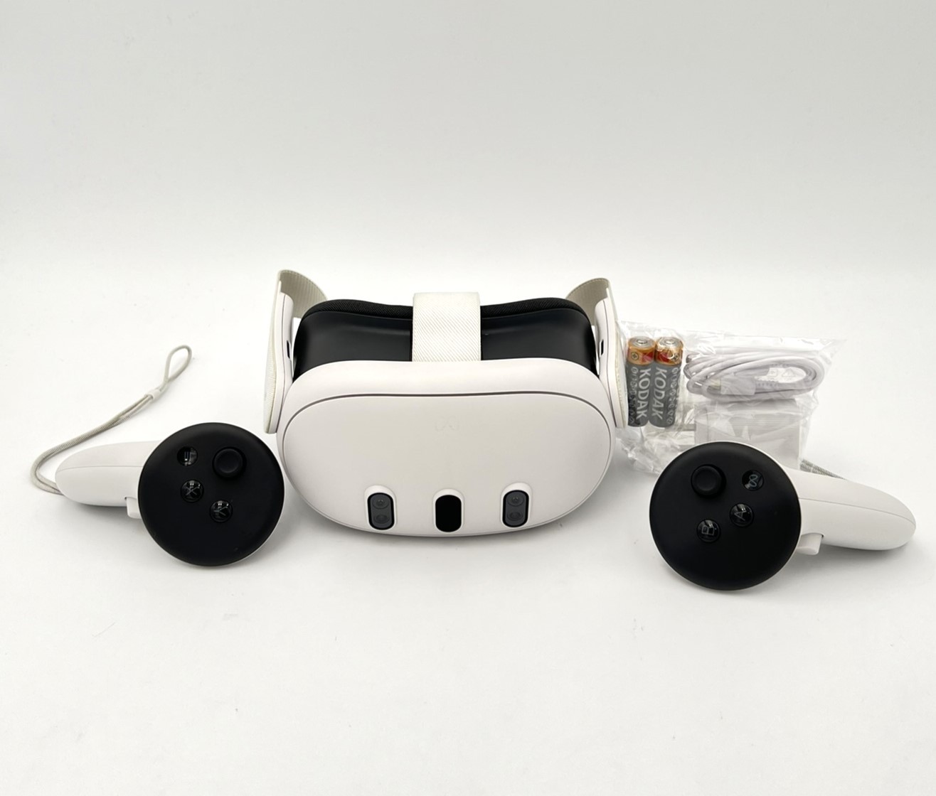 Meta Quest 3 Breakthrough Mixed Reality – 512GB – White – (899-00652-01)