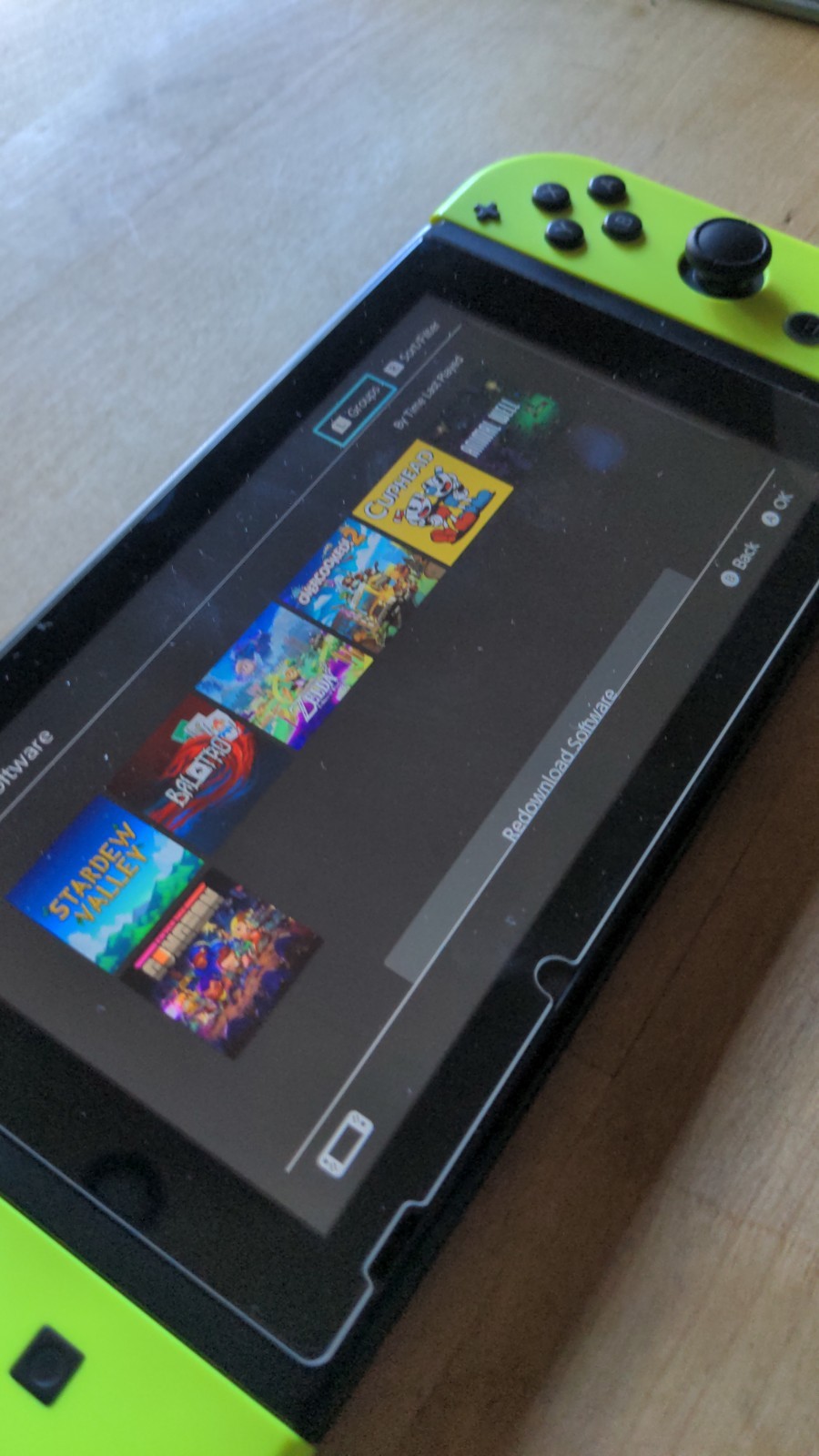 Nintendo Switch Bundle – Complete Setup + 3 Pairs of Controllers + 7 Games