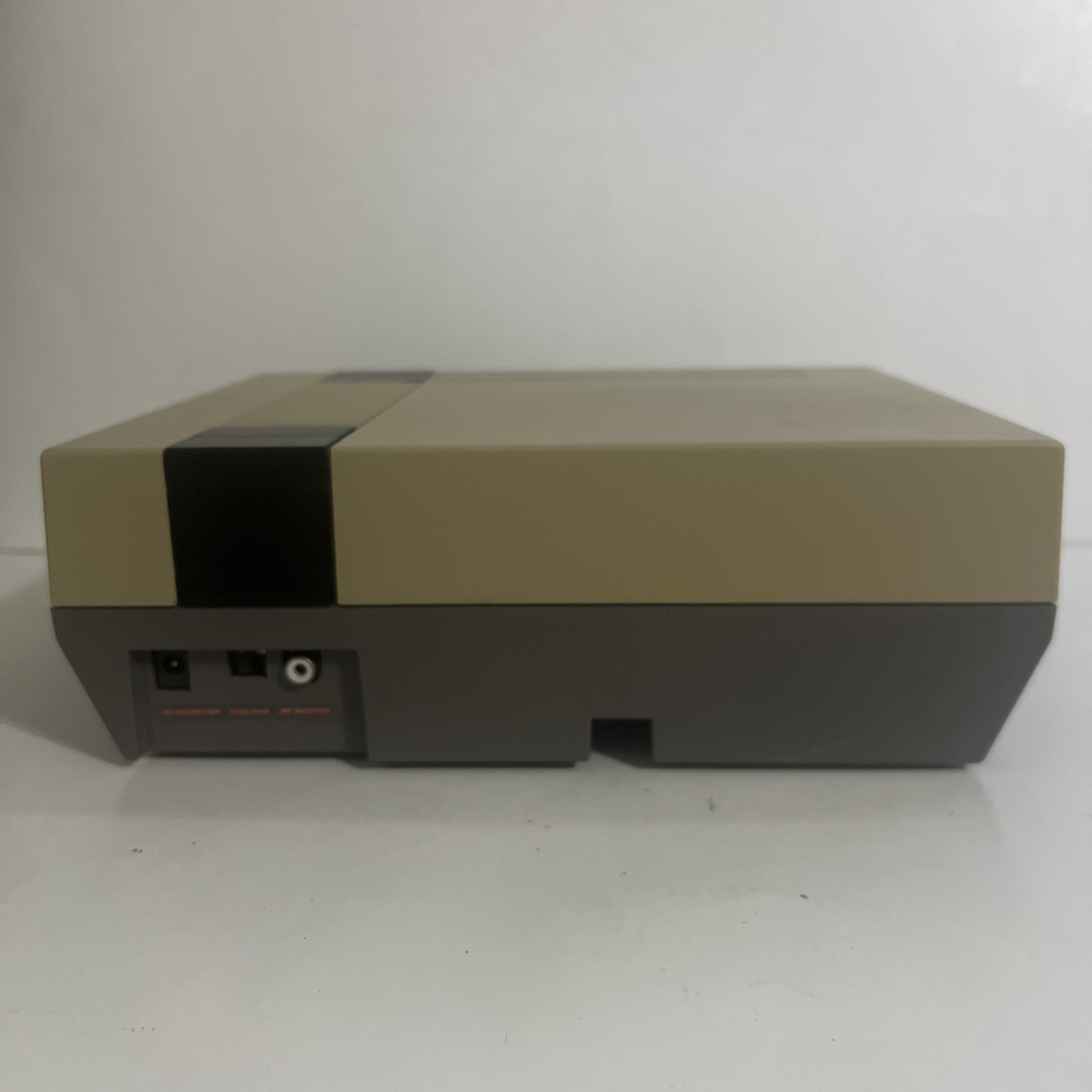 Nintendo NES 001 Original Console Bundle Controllers AC Adapter Tested And Works