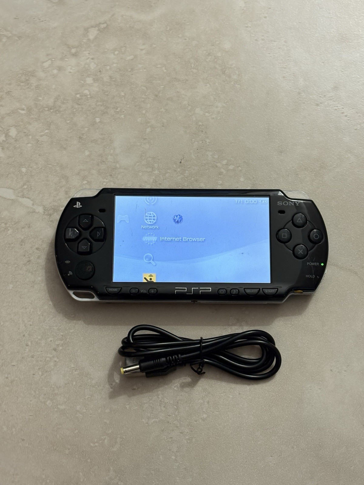 BLACK Sony PSP 2000 System w/ Charger, Battery, Bundle Import