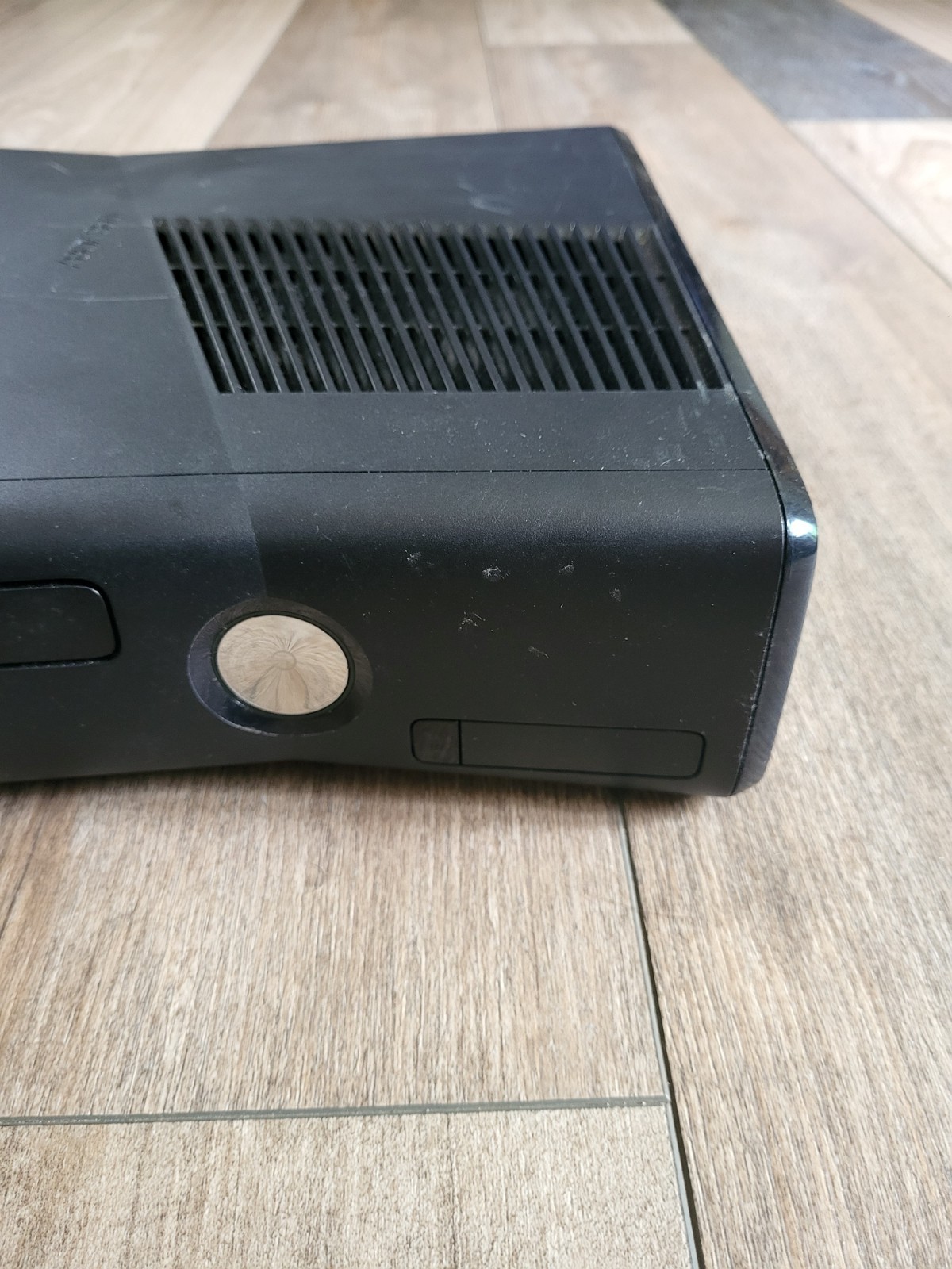 Microsoft Xbox 360 S Console And Games No Hard Drive Or Cords – Tested & Works
