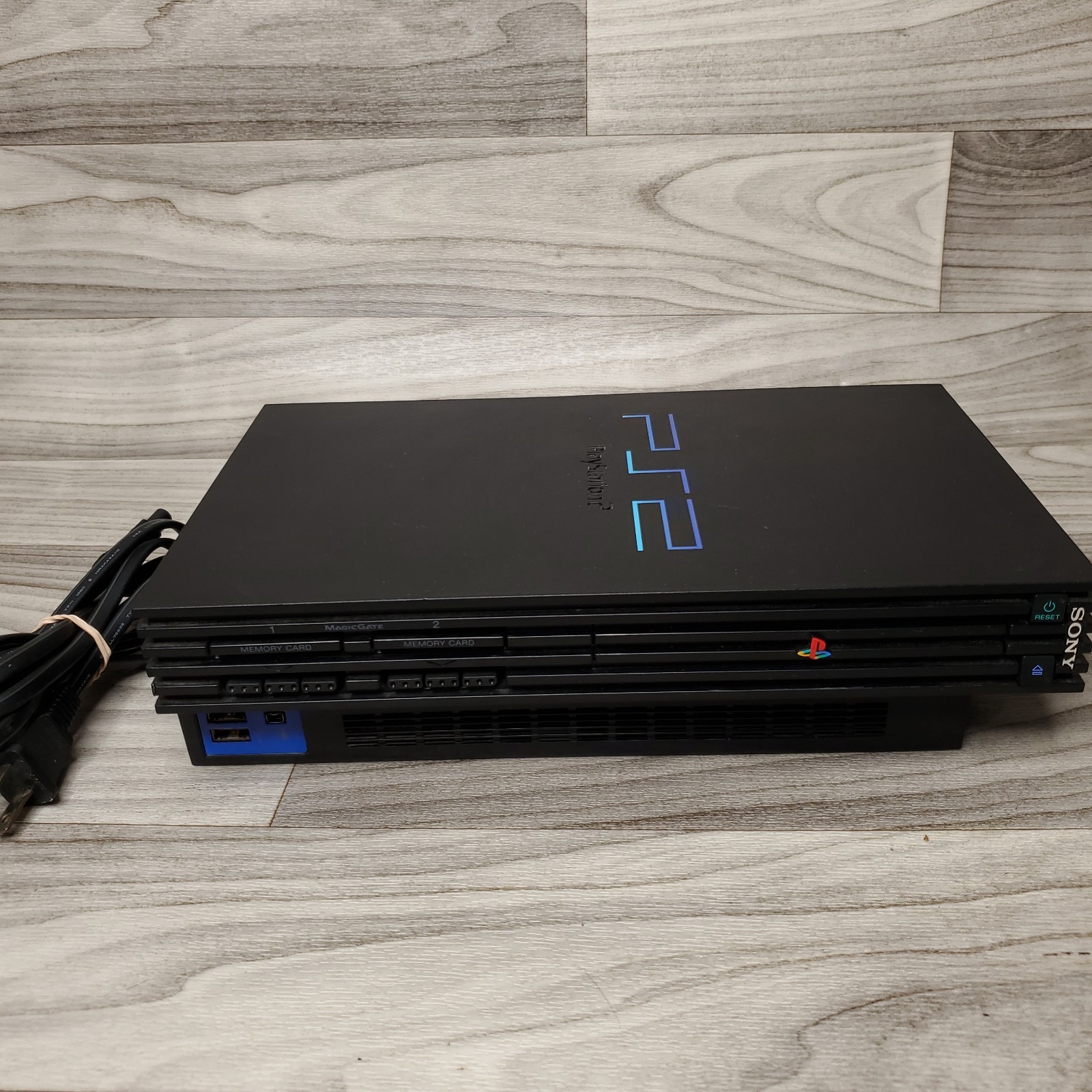 Sony PlayStation 2 Console – Black SCPH-39001 UNTESTED FOR PARTS OR REPAIR