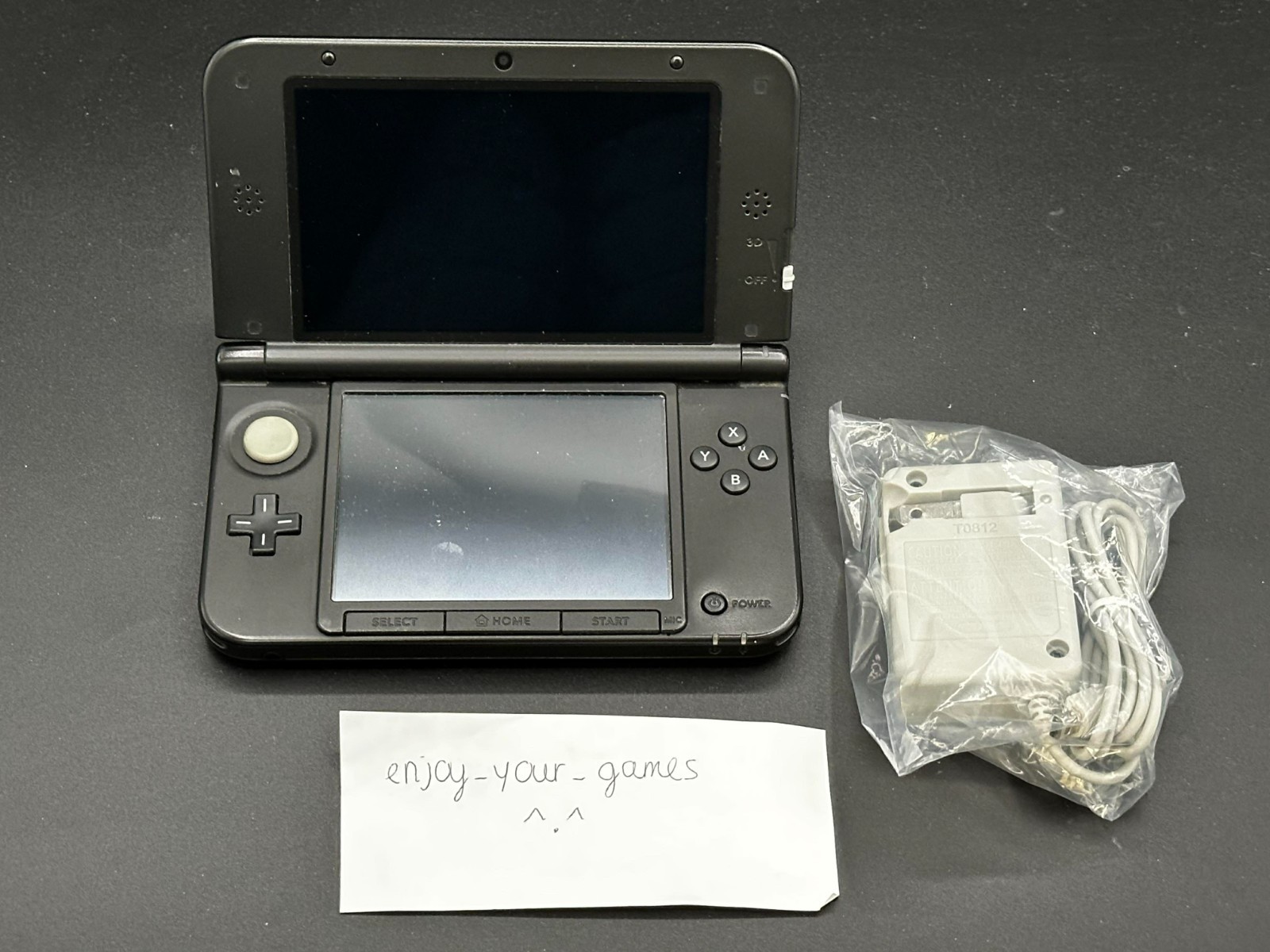 Nintendo 3DS XL LL Silver/Black | English | Charger | US Seller – SHIP IN 1-DAY