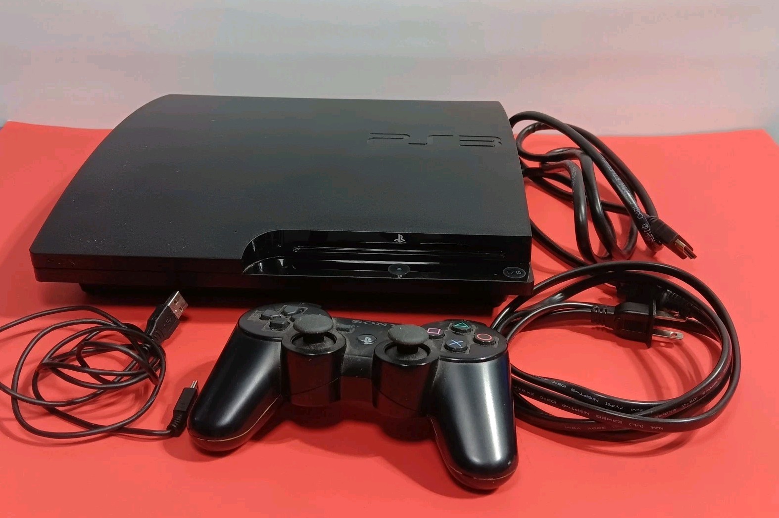 Sony PlayStation 3 PS3 Slim Console 320GB (3001B) w/Controller & Cables Working