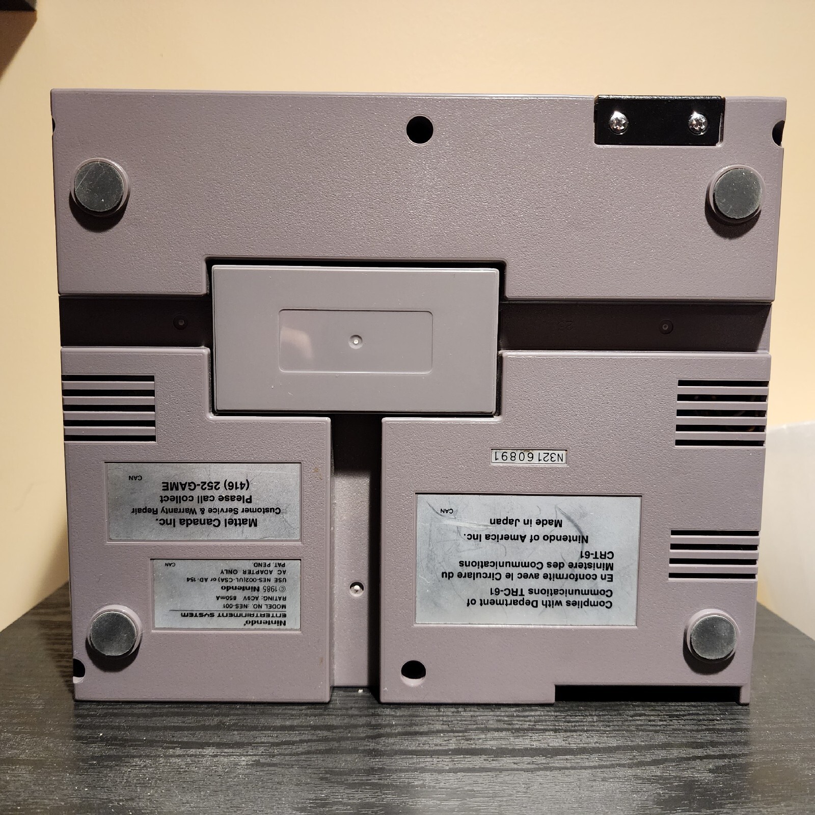 Nintendo NES Console Action Set Complete + NES 2 Drawer 28 game Storage Box. OEM