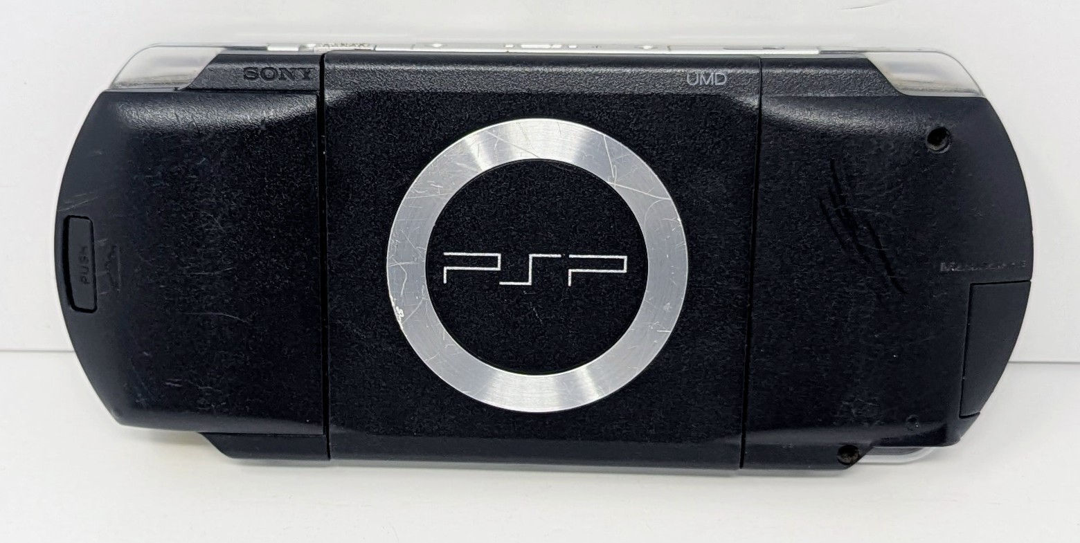 Sony PlayStation Portable PSP 1000 Bundle w/ Charger & Call Of Duty – Tested!