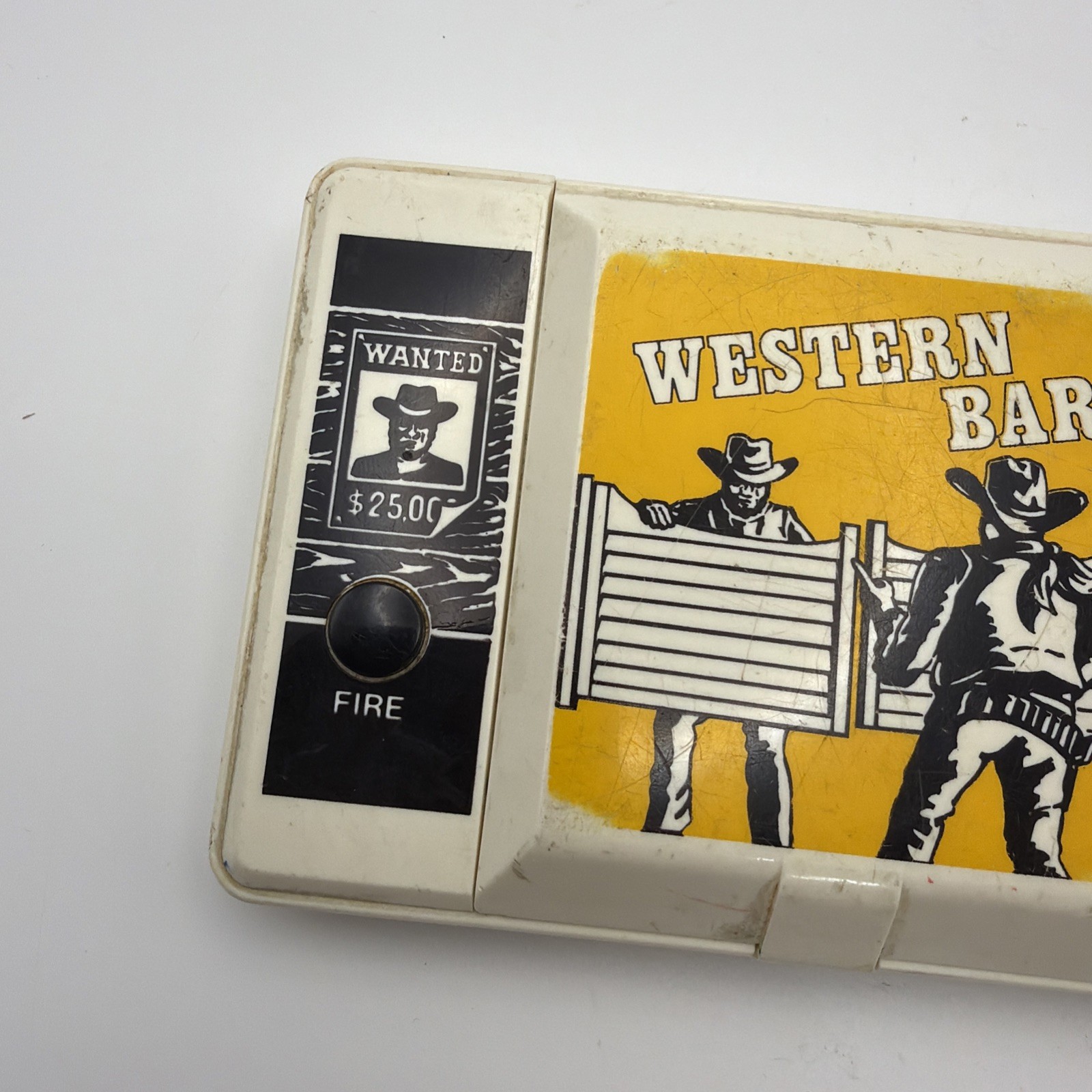 WESTERN BAR CASIO GAME WORKING CG-300 Japan 1984 – Missing Battery Cover – Read