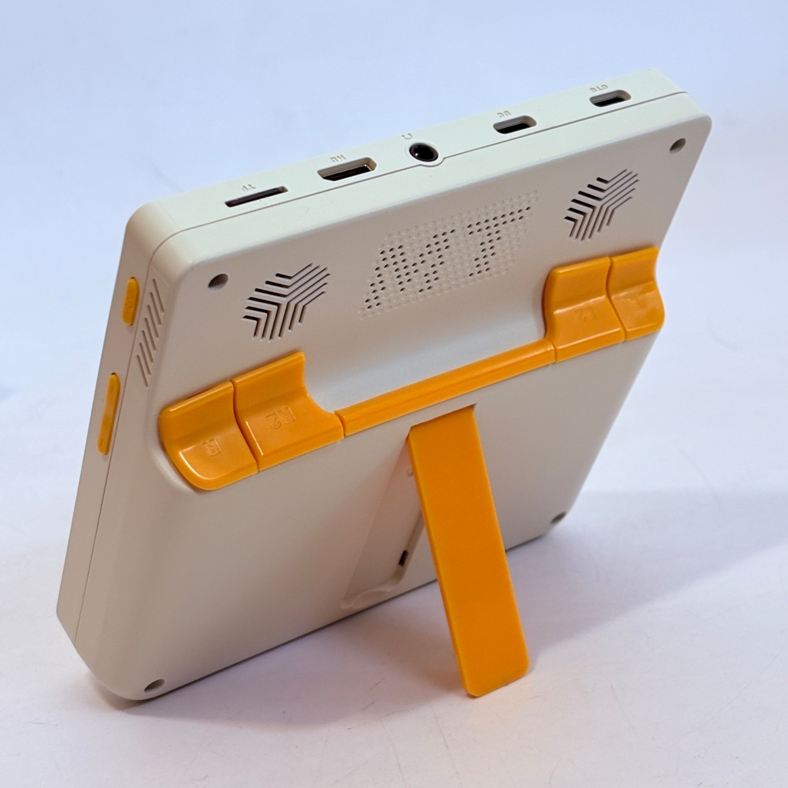 Gamemt E5 Jellymini Handheld Game Console White/Yellow/Black 64GB Wi-Fi USB-C
