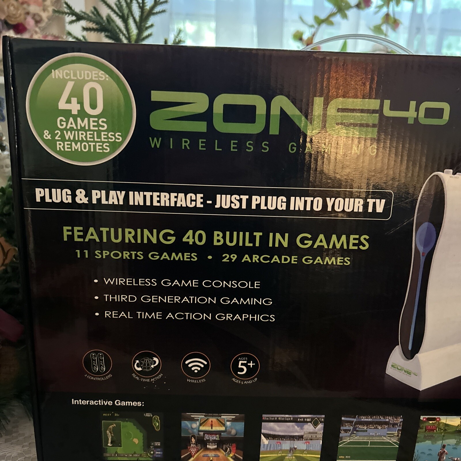 ZONE 40 WIRELESS GAMING Console With 2 Wireless Controllers 40 Plus Games