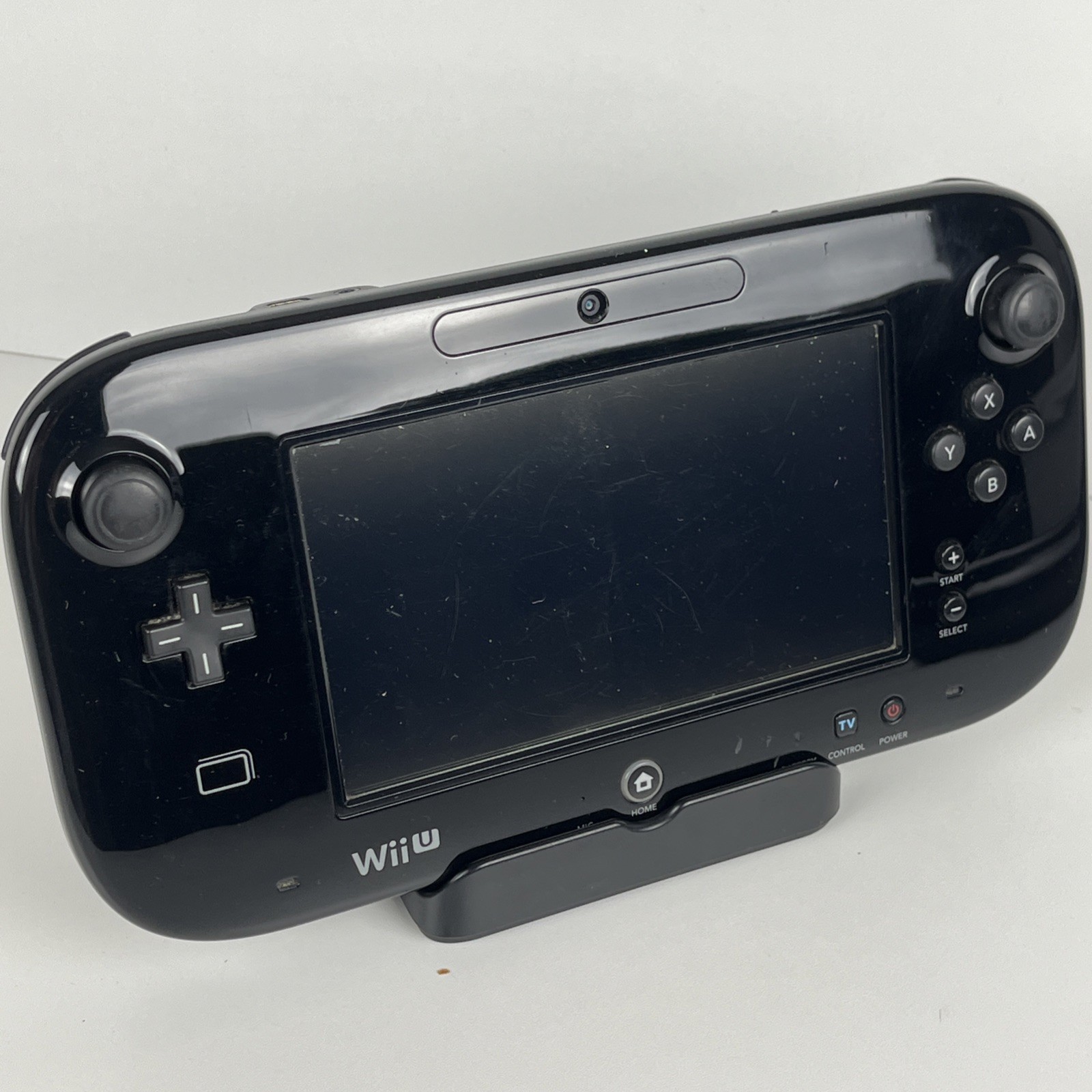 Nintendo Wii U Console Bundle NEW Guitar Hero Live + Mario Kart 8 w/ Manual