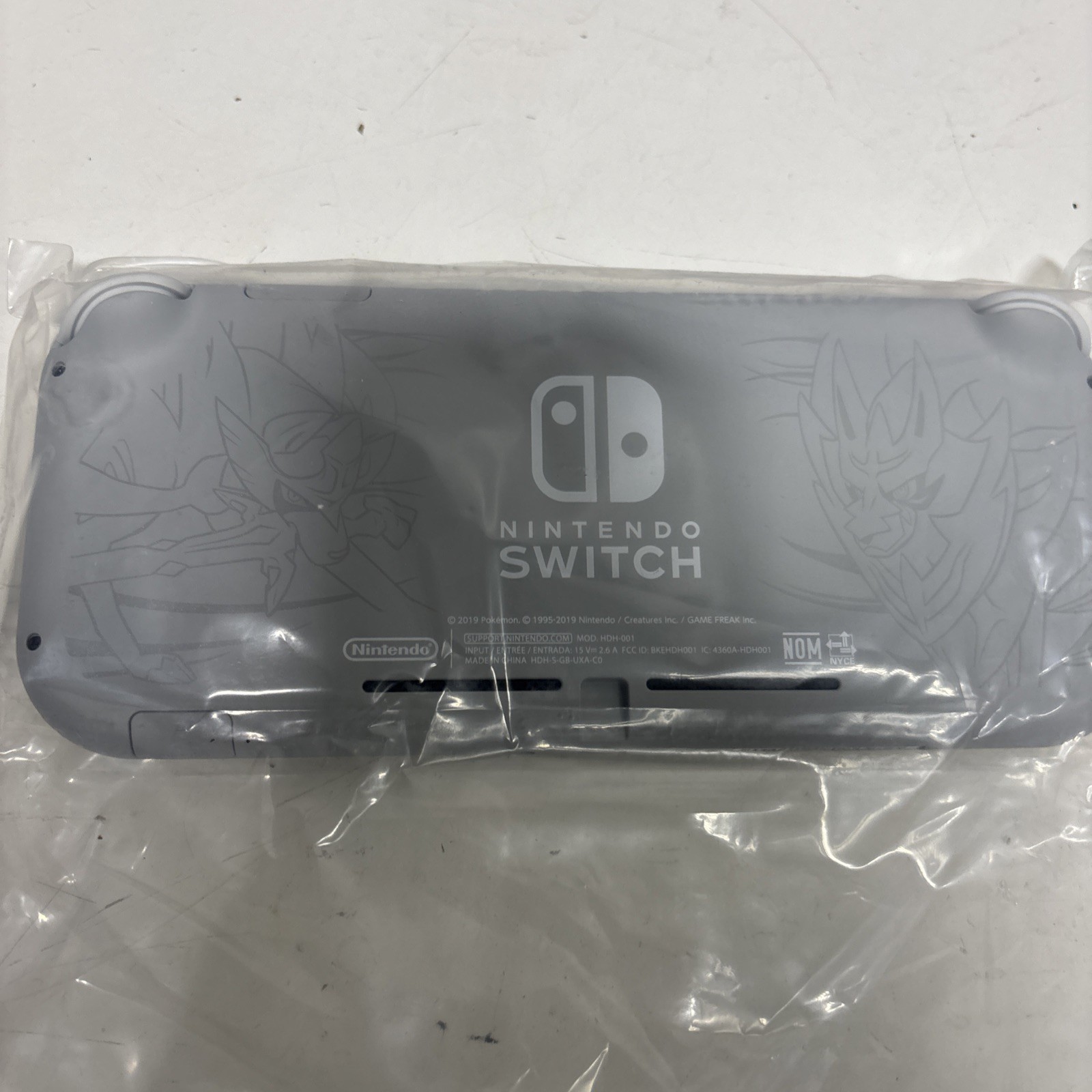 RARE – Nintendo Switch Lite Pokemon Zacian Zamazenta Edition – Open Box