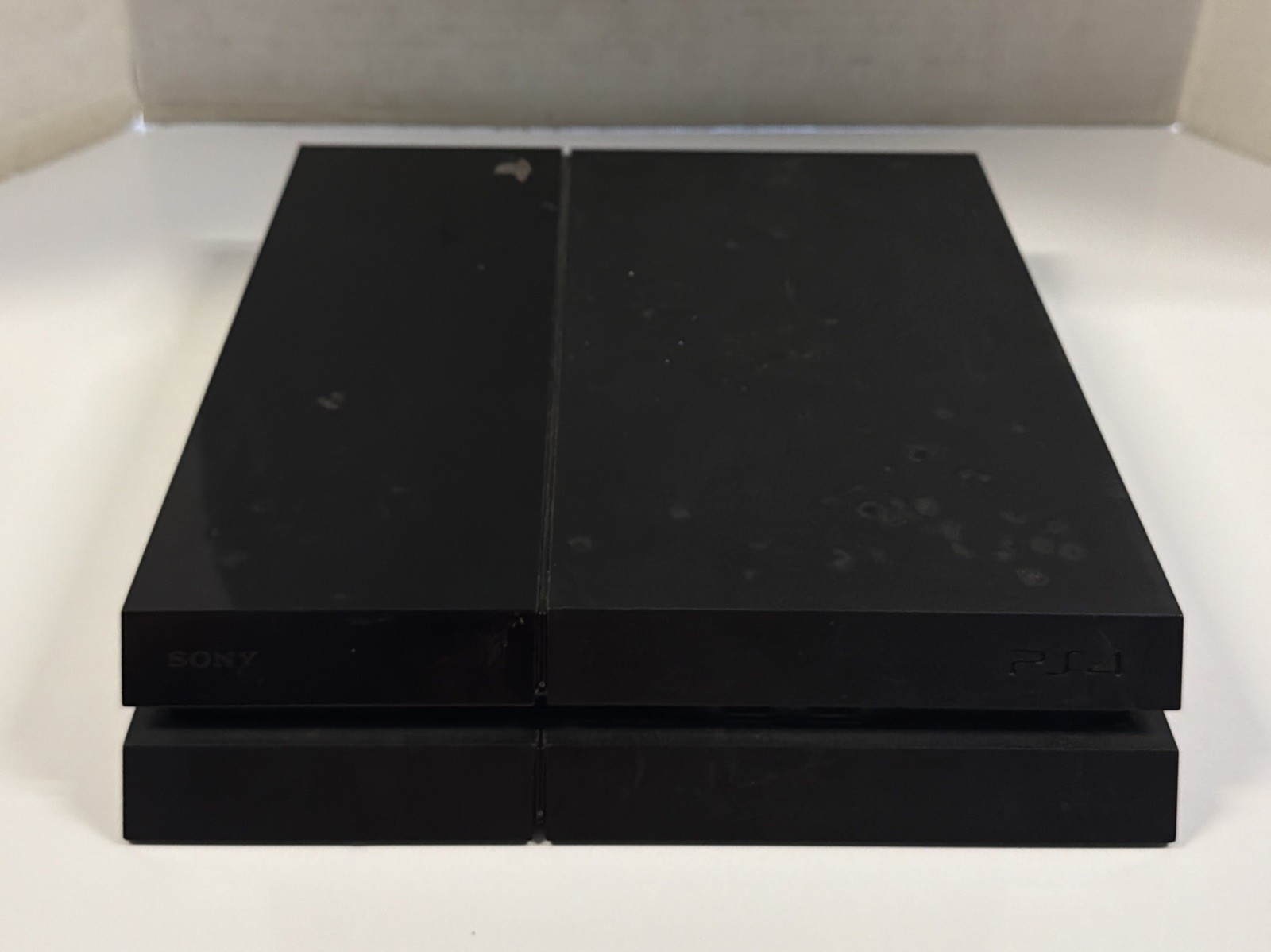 (Z354) Sony PlayStation 4 PS4 2TB Black Console Gaming System Only CUH-1001A