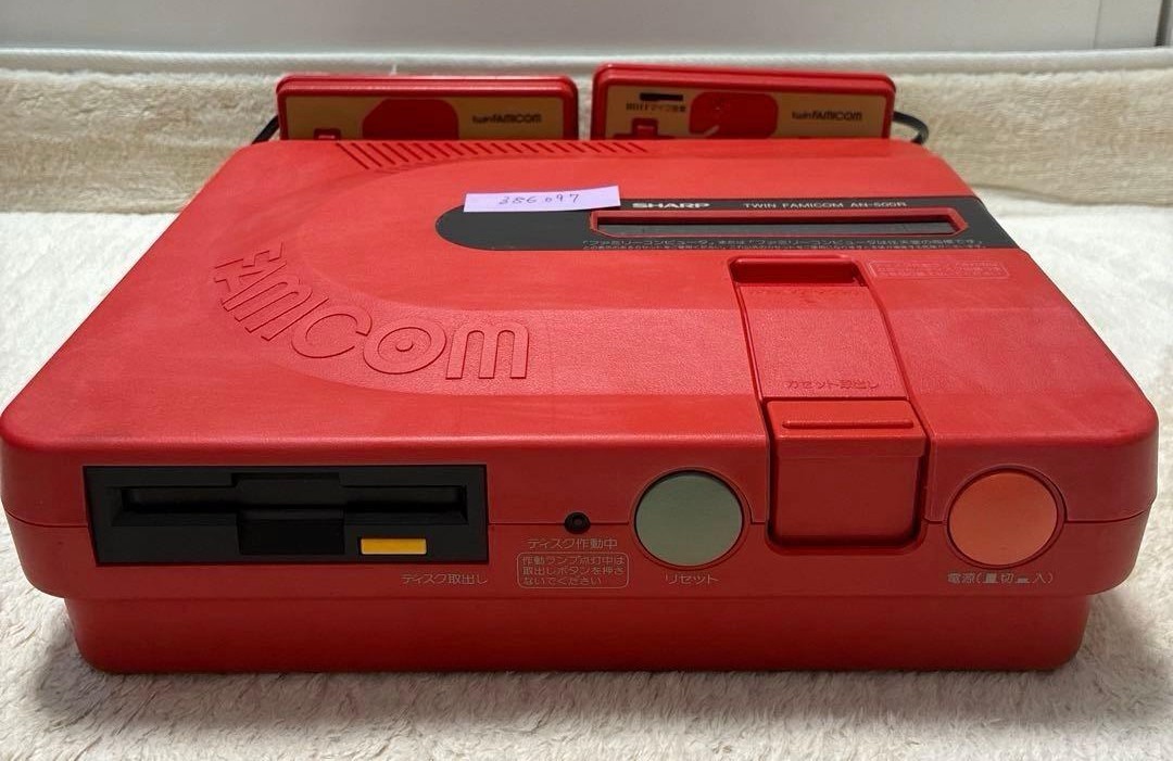 SHARP Twin Famicom FC NES Console Red AN-500R [Maintained Belt Replaced]