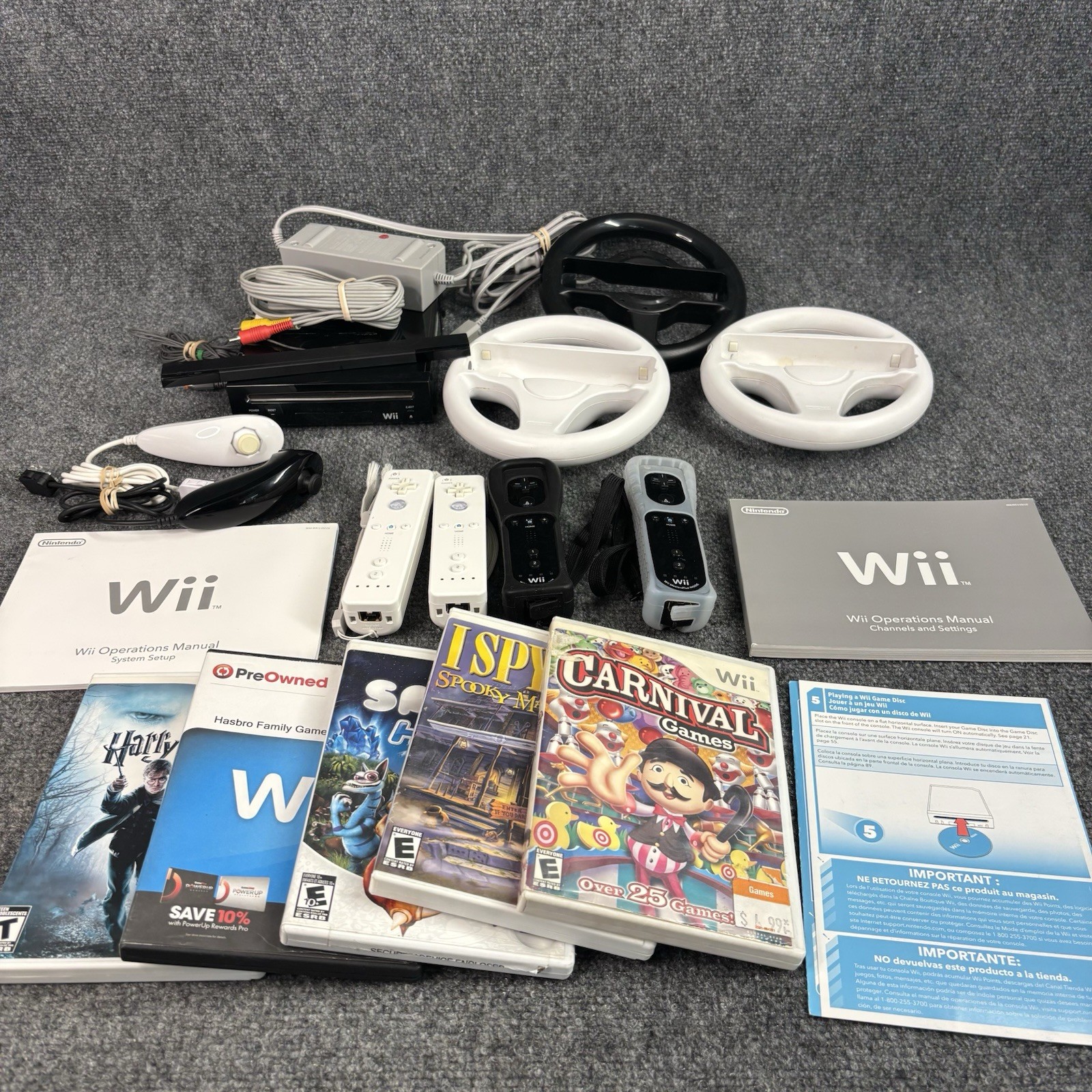 Nintendo Wii lot / Bundle With 5 Games And Accessories And 4 Controllers Tested