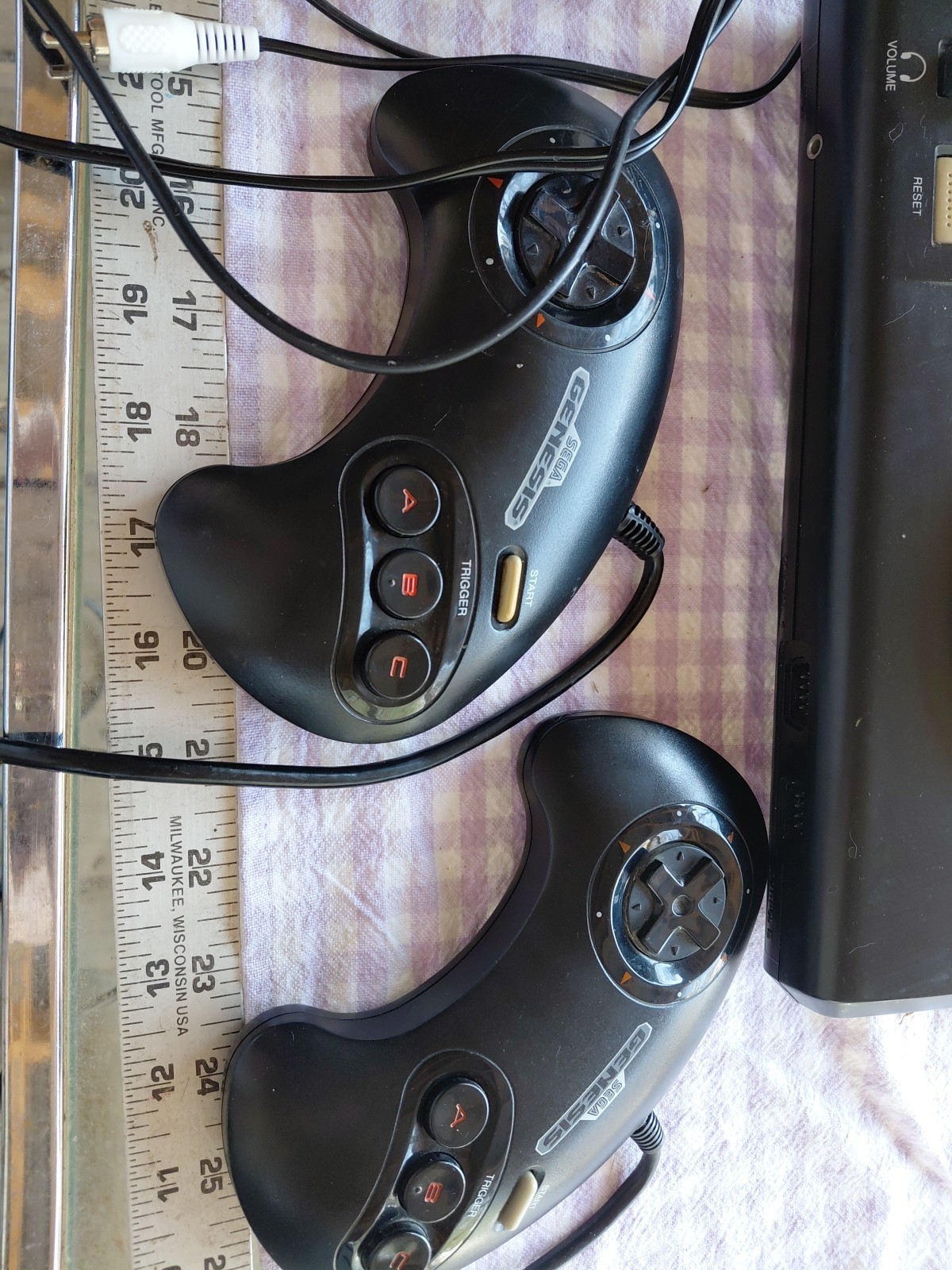 Sega Genesis Console 1601 With Controller Tested And Working