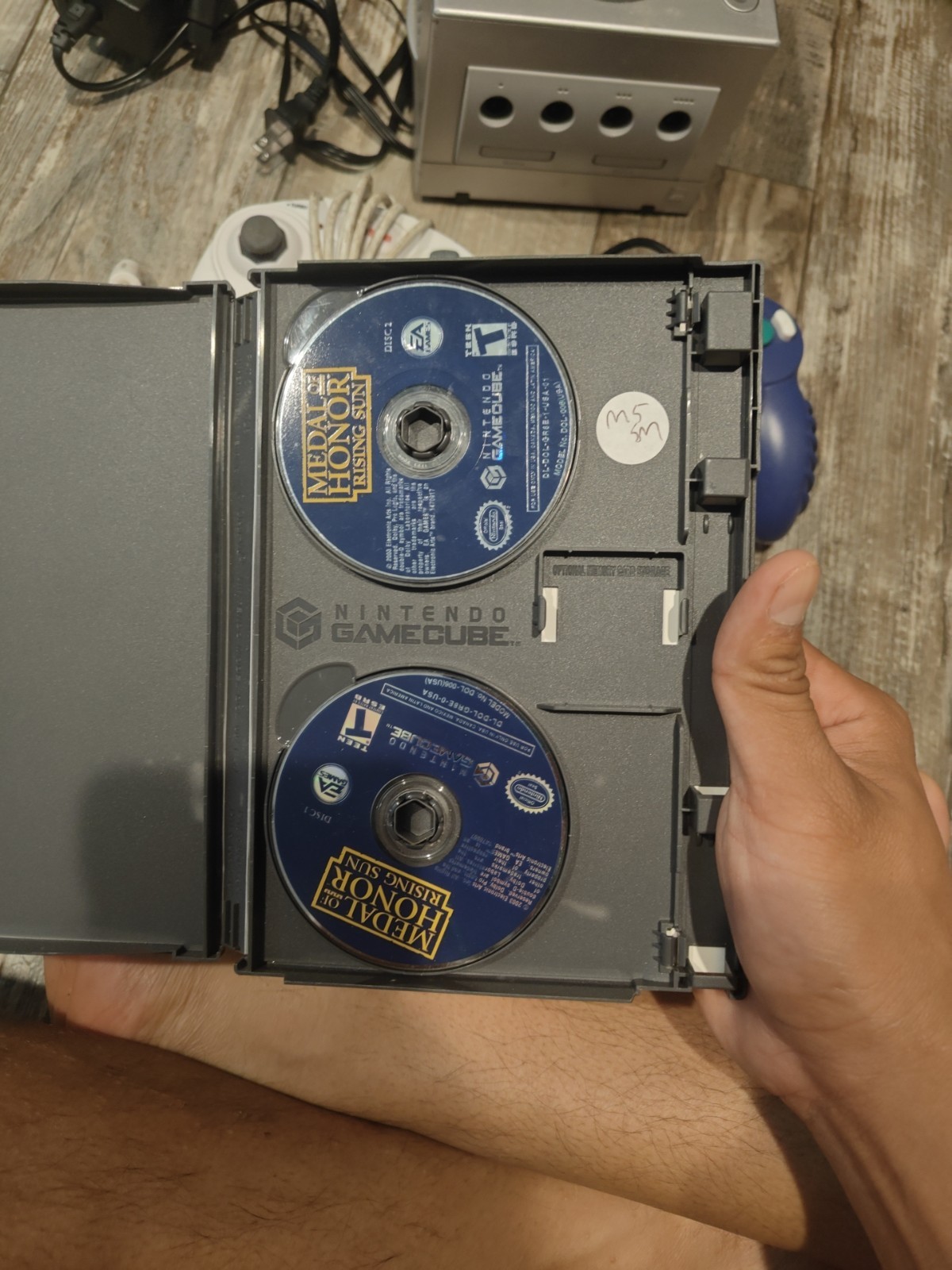 Nintendo GameCube Platinum Console – Silver With Games