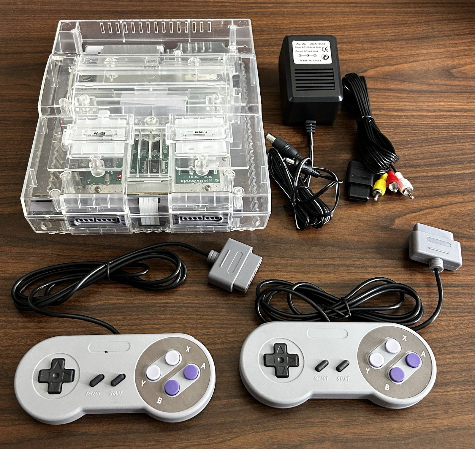 Snes clear white Super Nintendo Entertainment system 2 controllers & cables