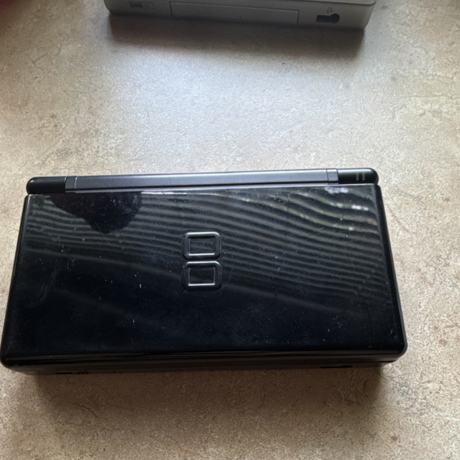 Nintendo DS Lite Black Handheld System Touch Screen USG-001 Headphone Jack 2006