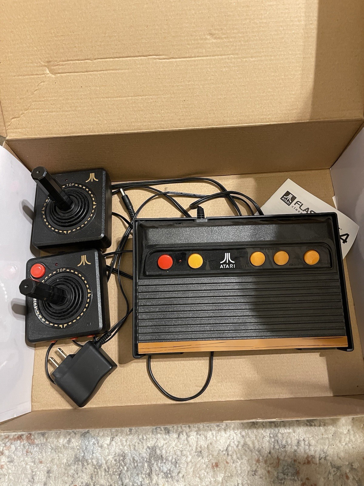 Atari Flashback 4 AR2670B Includes Controller, Games, Power Cable