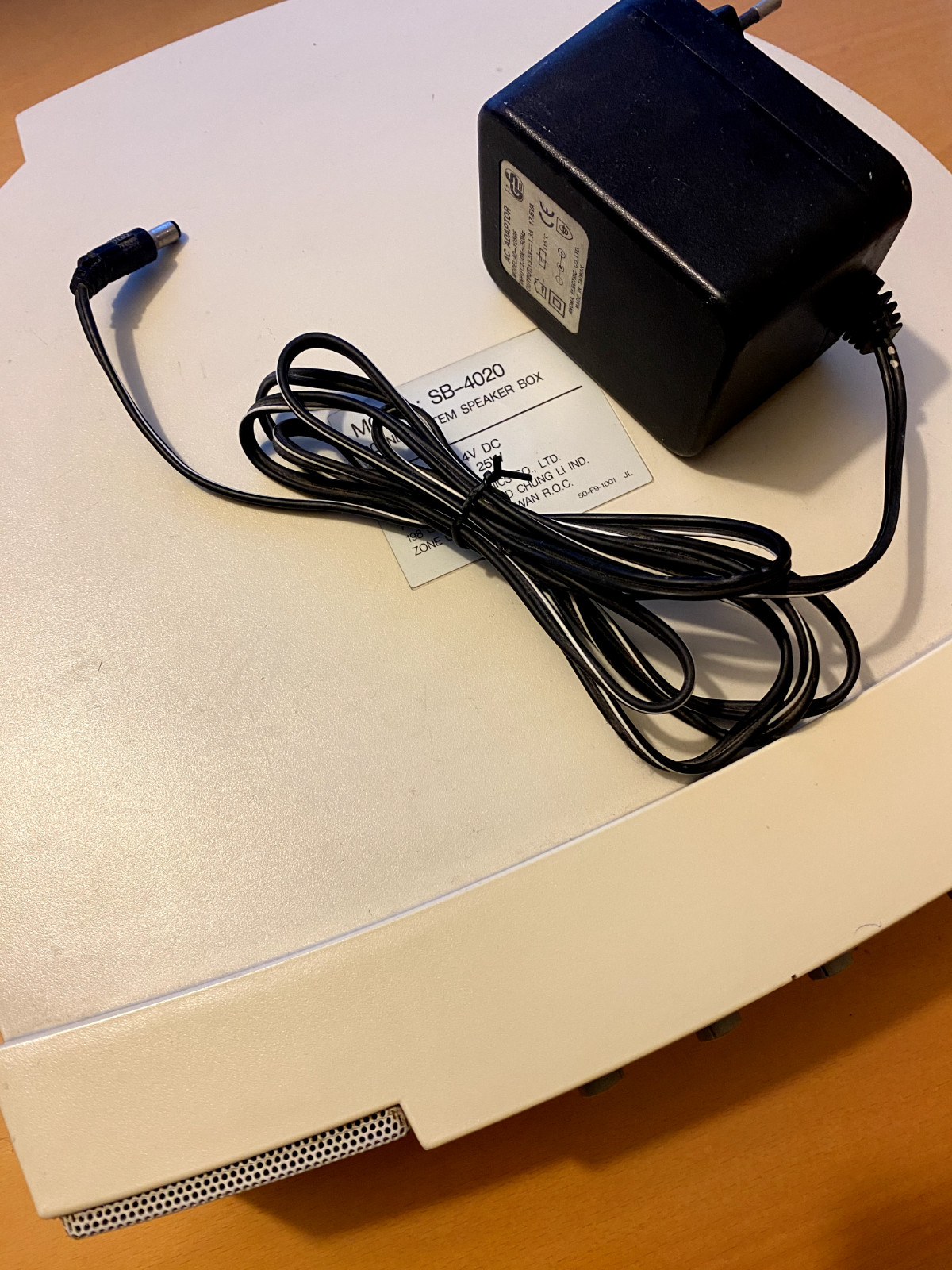 ACTION ELECTRONICS SB-4020 SOUND SYSTEM SPEAKER BOX VINTAGE SUPER RARE TAIWAN