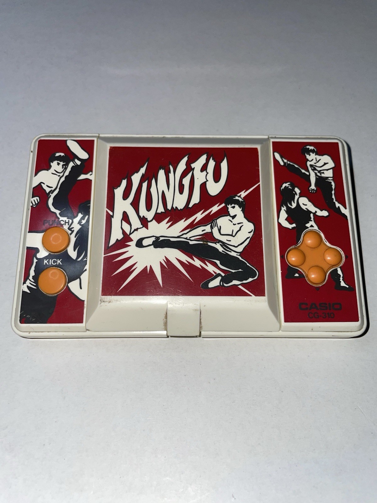 VTG 1984 Casio Kung Fu CG-310 Handheld LCD Electronic Game In Working Condition.