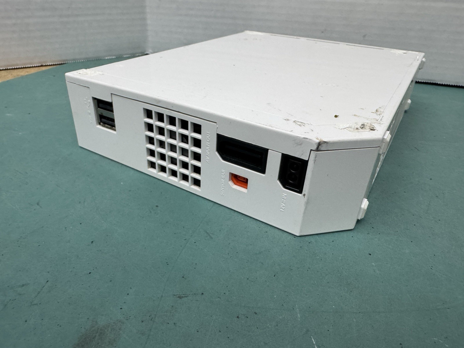 Nintendo Wii Console – Untested / For Parts or Repair AS-IS )