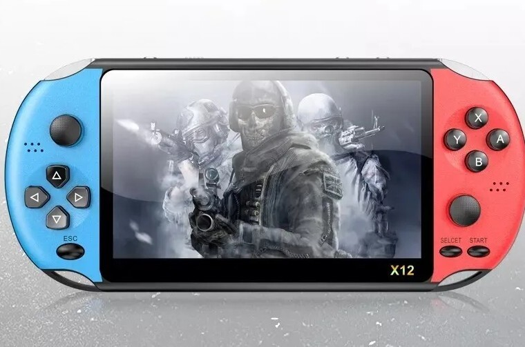 Portable Retro Game Console X12 5 Inches 2000 Built-In Games TV Connection
