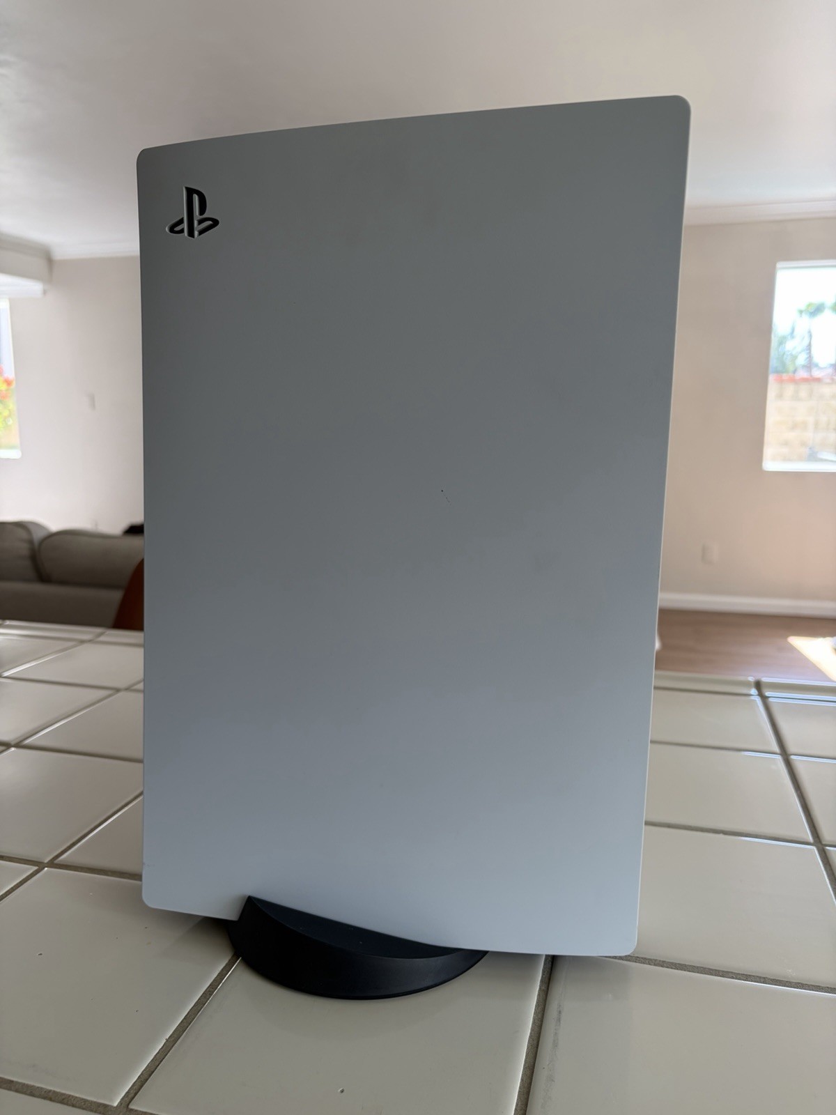 Sony PS5 Disc Edition Console CFI-1215A Bundle 2 Controllers + Charging Dock