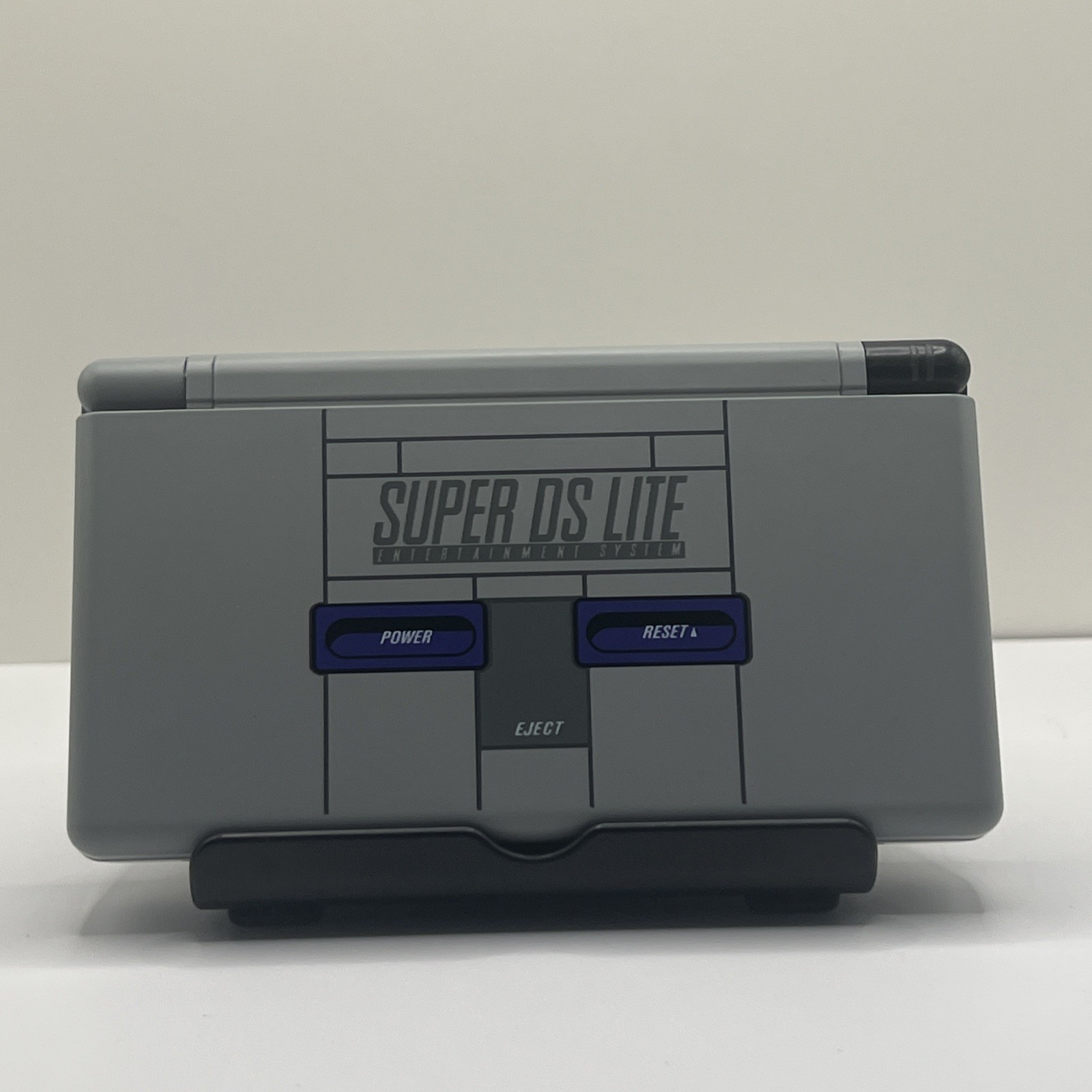 Nintendo DS Lite SNES housing shell console