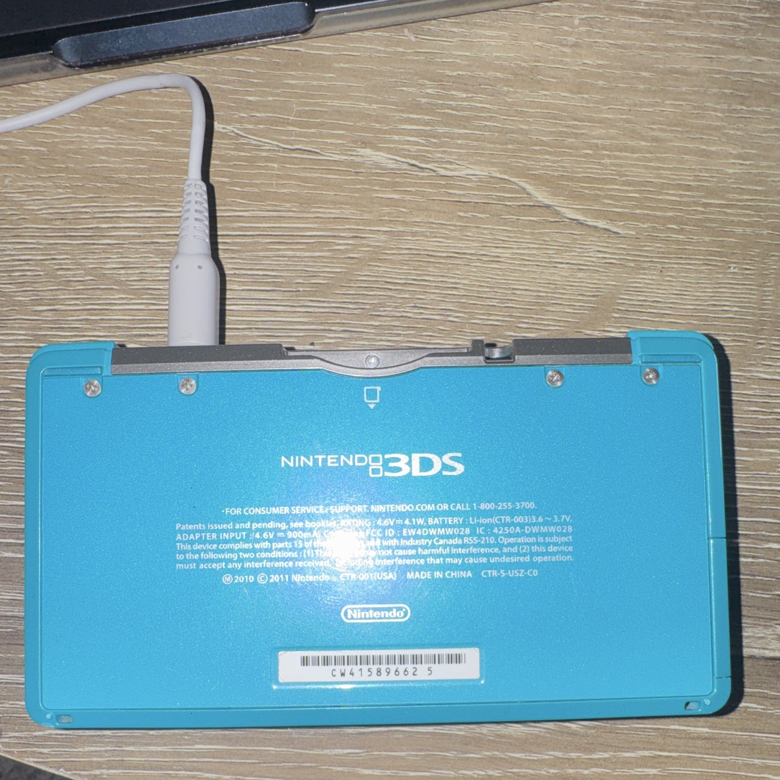 Nintendo 3DS Aqua Blue Console CTR-001 Bundle Charger Dock 4 Stylus & AR Cards