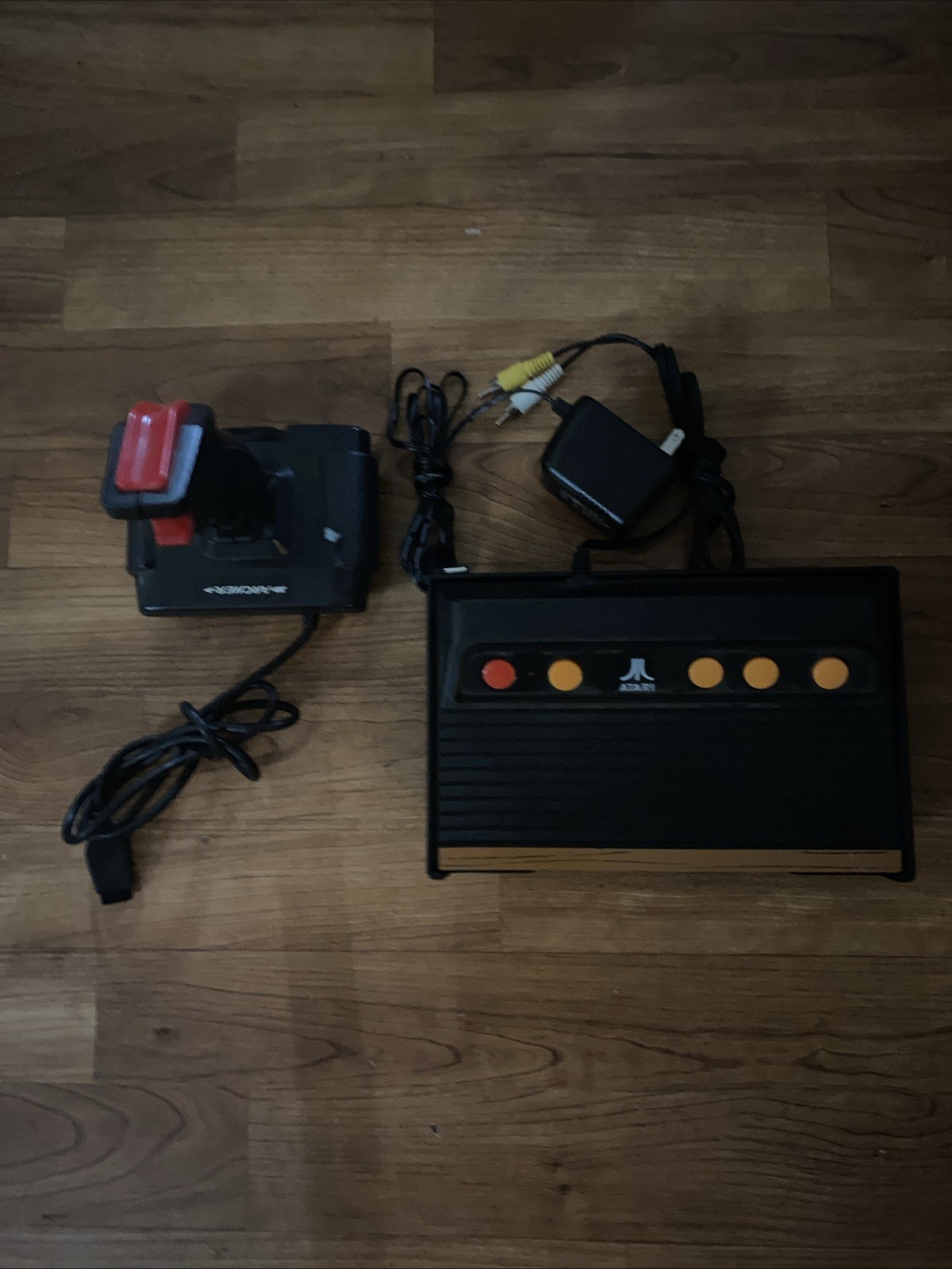 Atari Flashback 5 Classic Game Console Controllers Collector’s Edition 92 Games