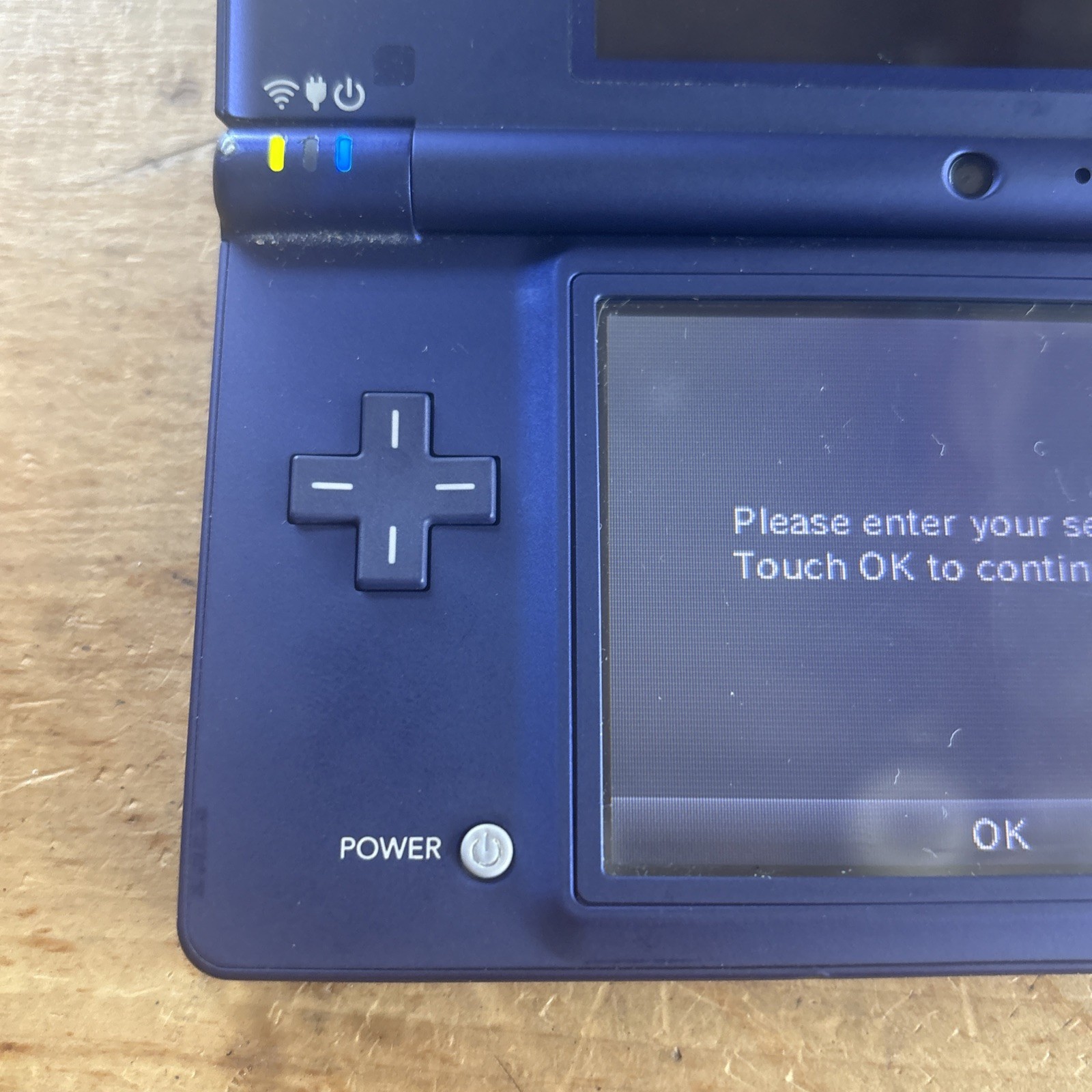 Nintendo DSi Console Blue WAP-002 PAL Tested Works (Cracked Back) Free Post