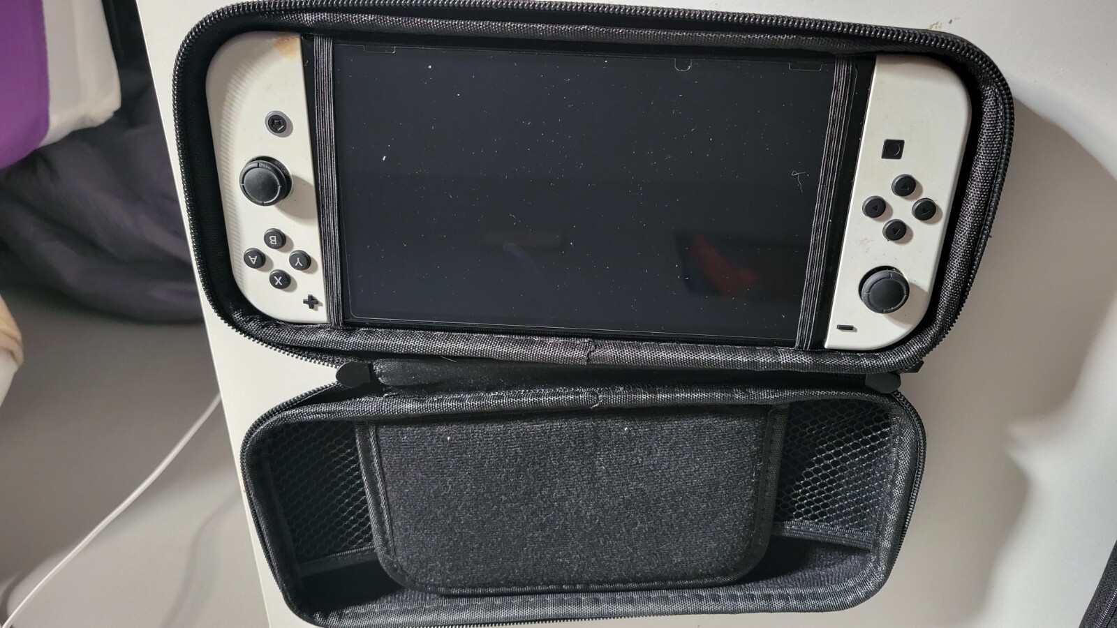 Nintendo Switch OLED Model – 64GB/White with 3 games 400 GB micro SD