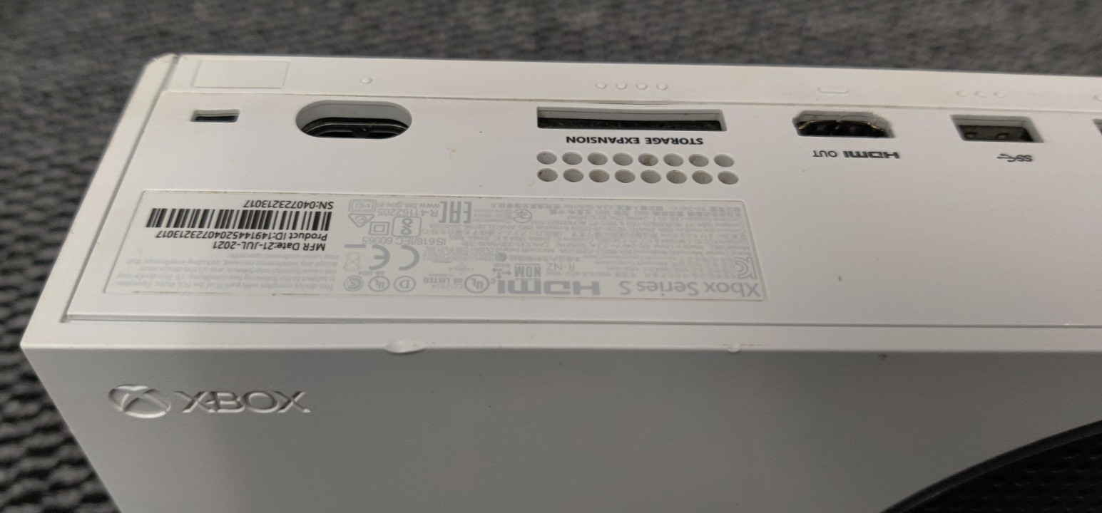 (149406) Microsoft Xbox Series S All Digital Version HDMI Issue *For Parts*