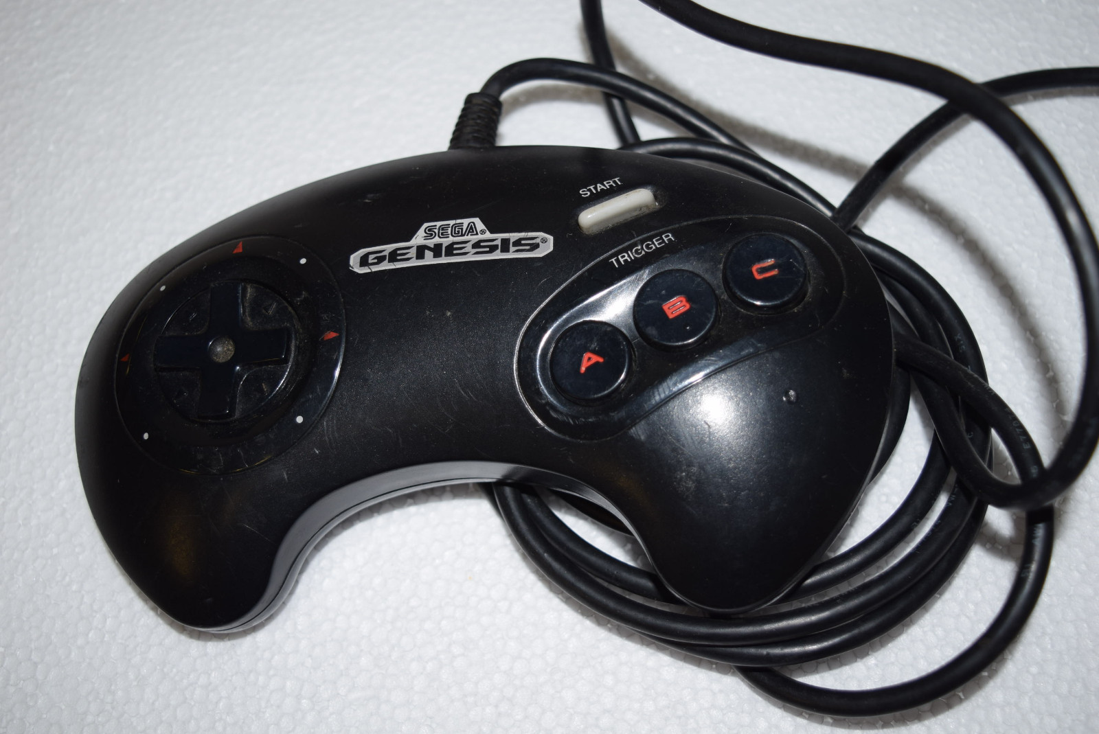 Sega Genesis 1601 Bundle Controller, Power Supply, Toy Story – For Parts Repair