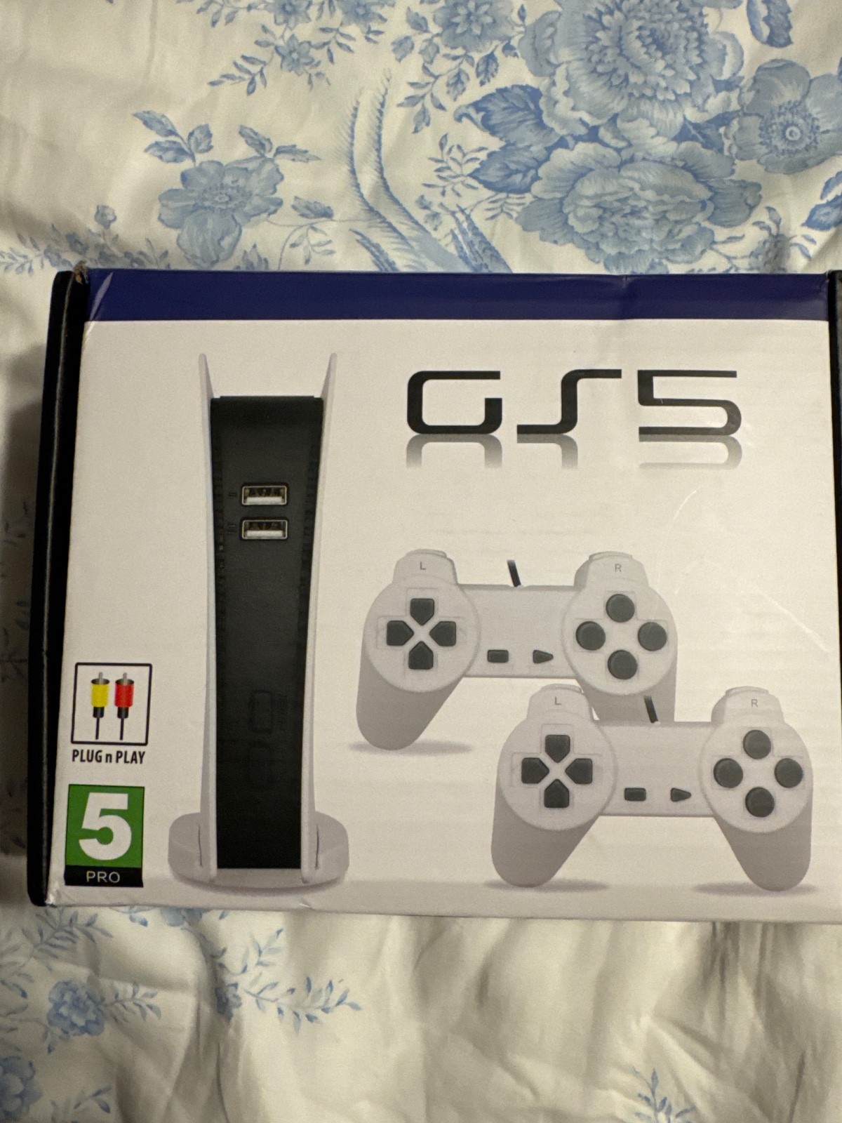GS5 Plug & Play Home Game Console w/ 2 Controllers, RCA, 480p, 1GB