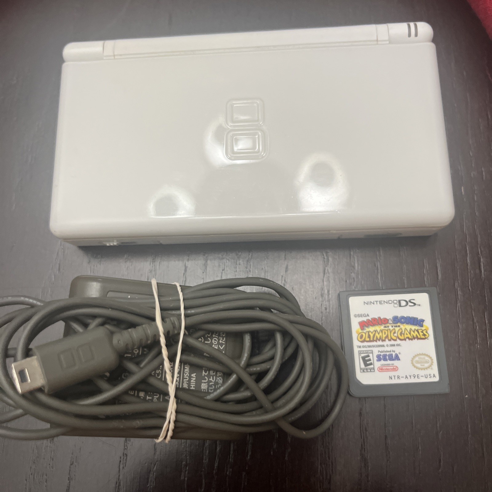 Nintendo DS Lite Handheld Console – Polar White – Works – Mario game Included