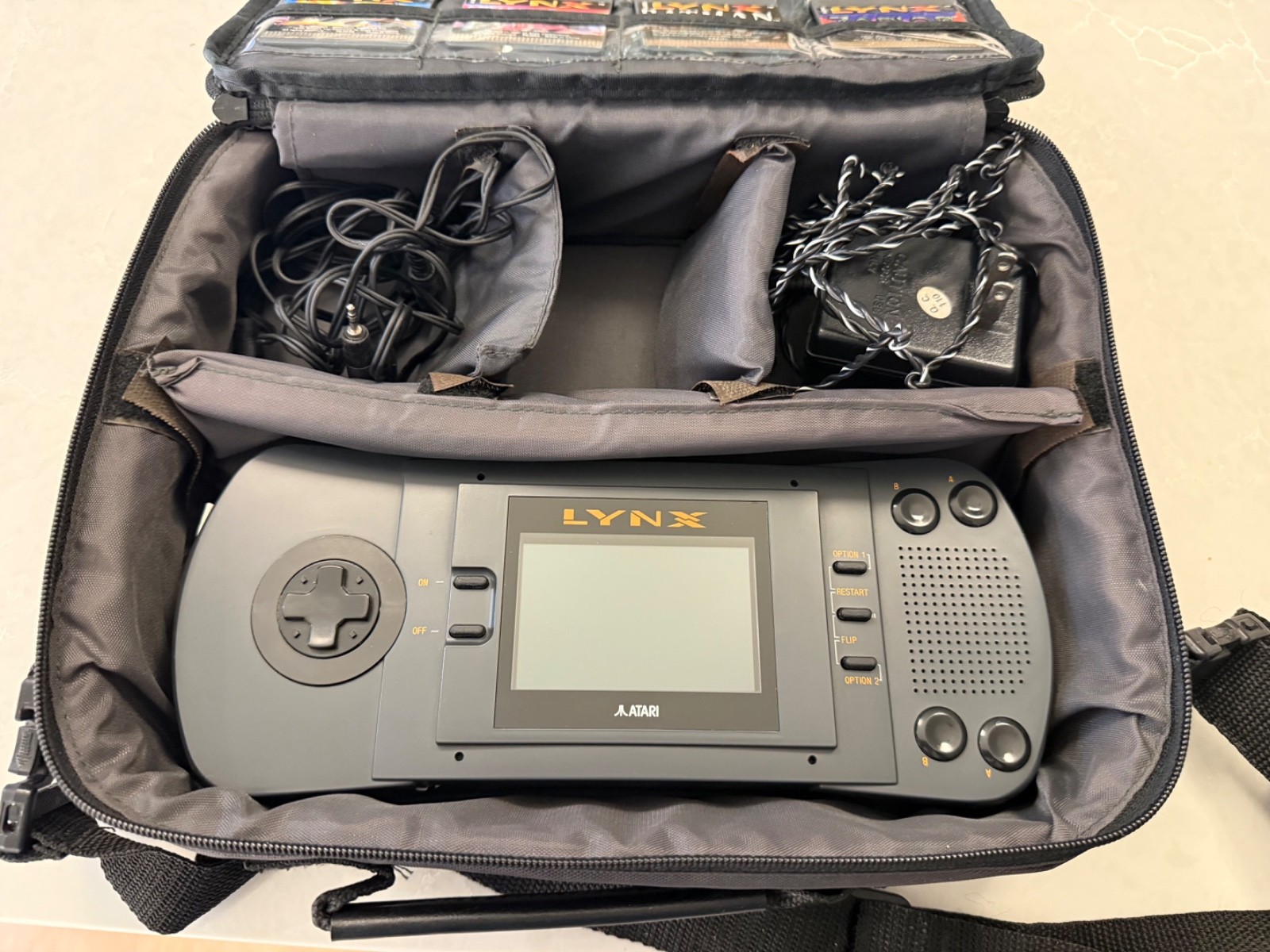Atari Lynx 1 Video Game Console With Lot Of 8 Games + Carrying Case